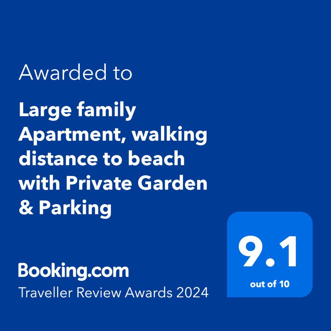 South Coast Holiday Homes -Beach-GF-Garden-Parking view 4