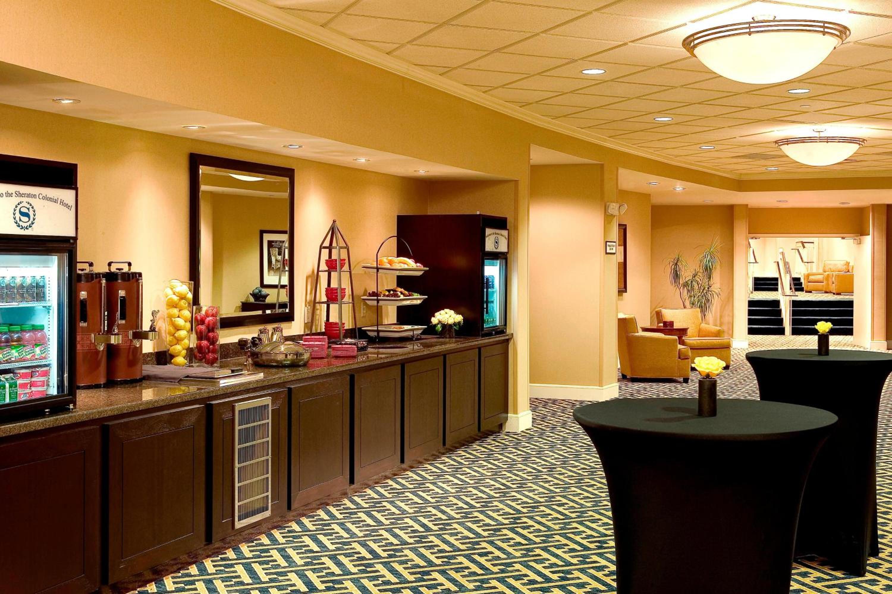 Four Points by Sheraton Wakefield Boston Hotel Conference Center - Property Image 4