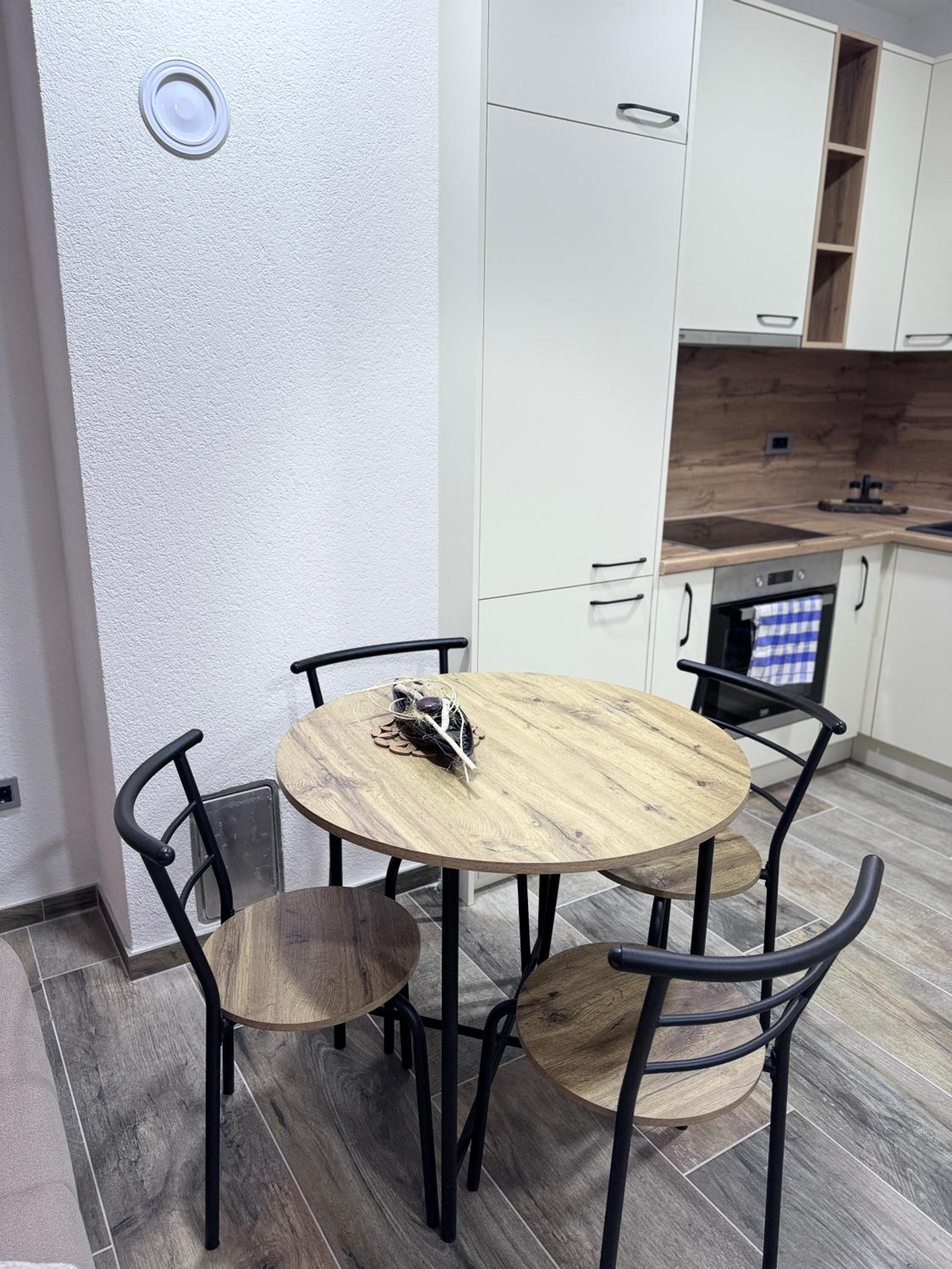 Pannonica Apartman B