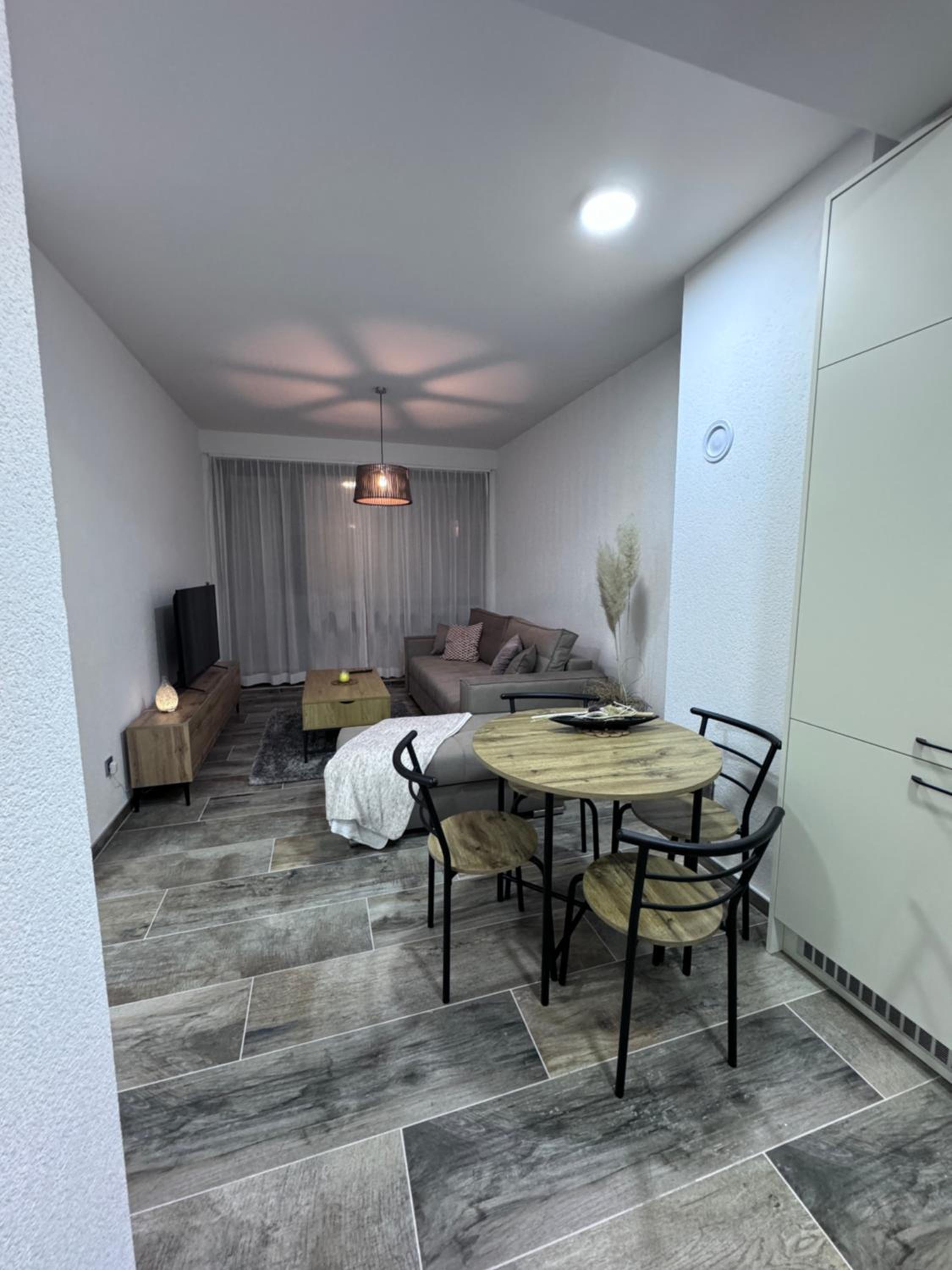 Pannonica Apartman B