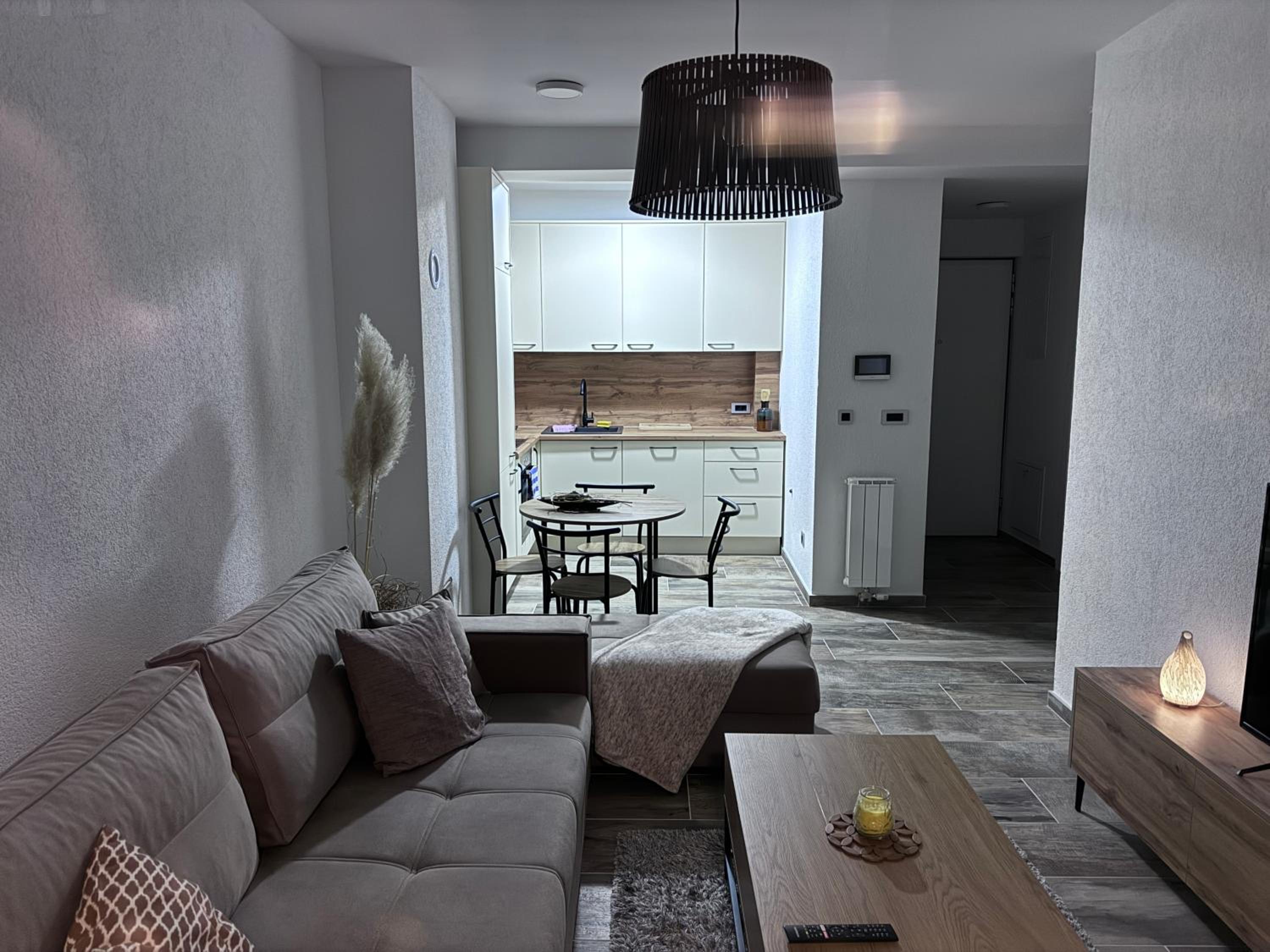 Pannonica Apartman B