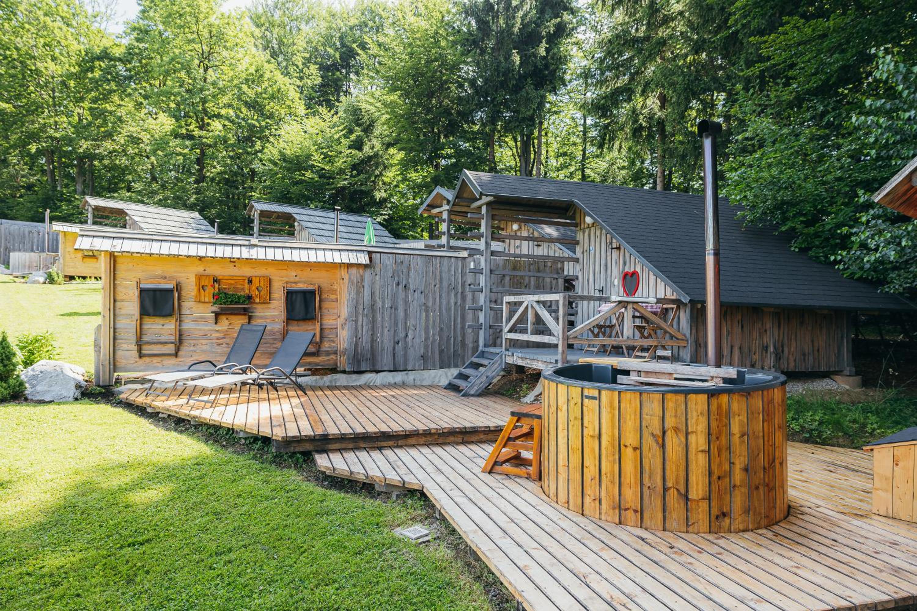 Alp Glamping Village view 3
