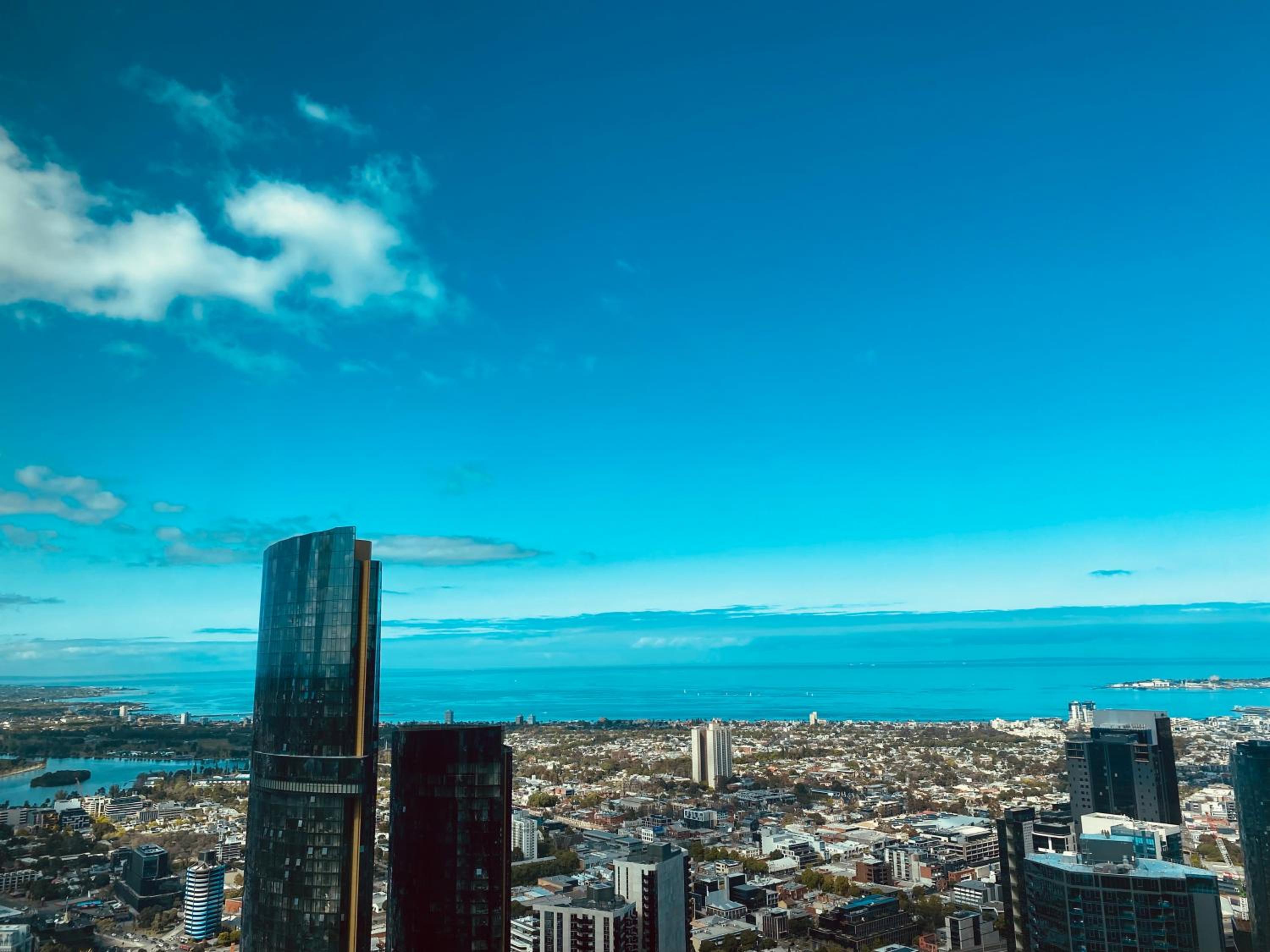 Sky Home - Ocean view 2 BR with Sunrise and Sunset views