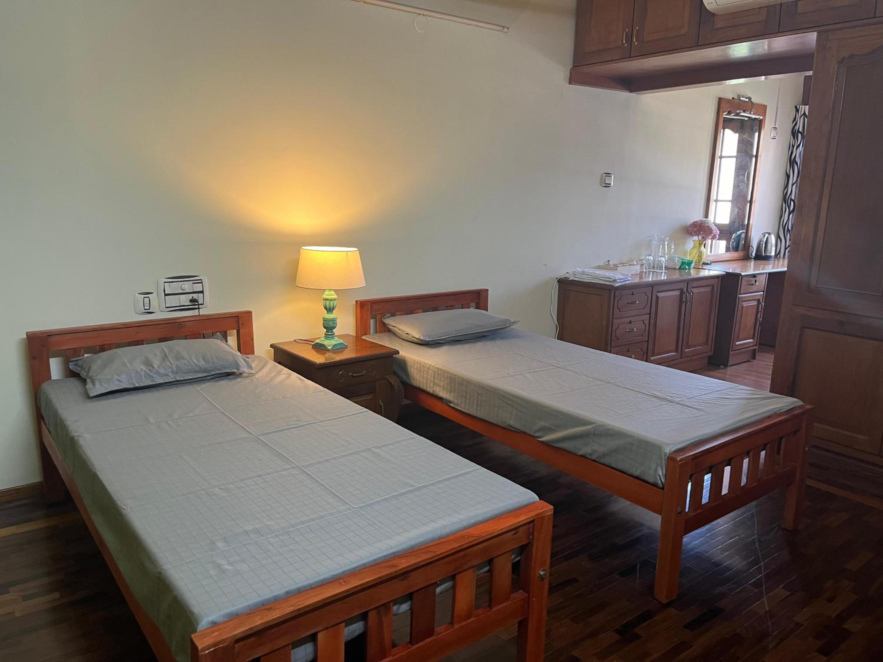 Court View Homestay