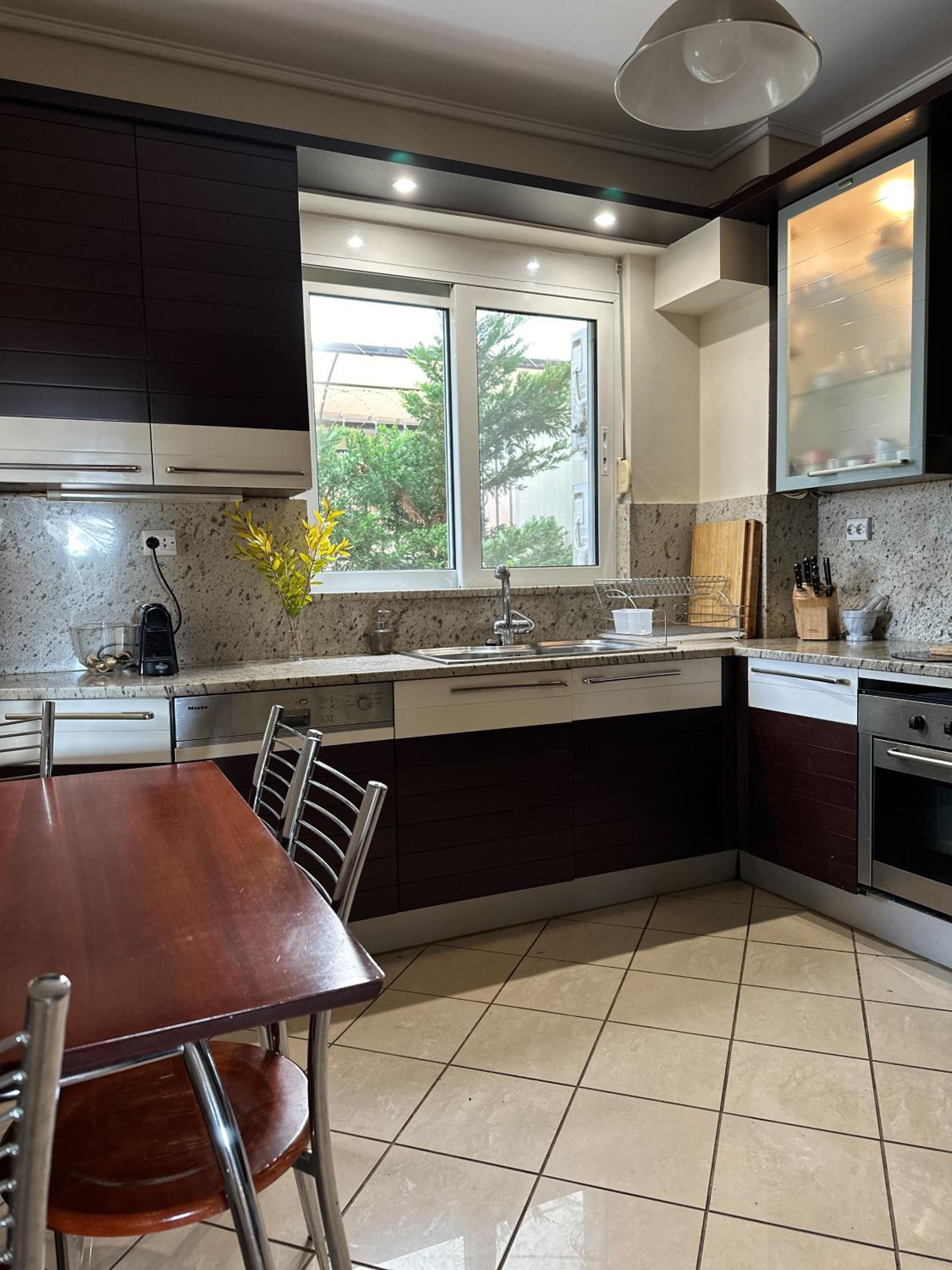 Villa in Voula 5 mins from the Beach