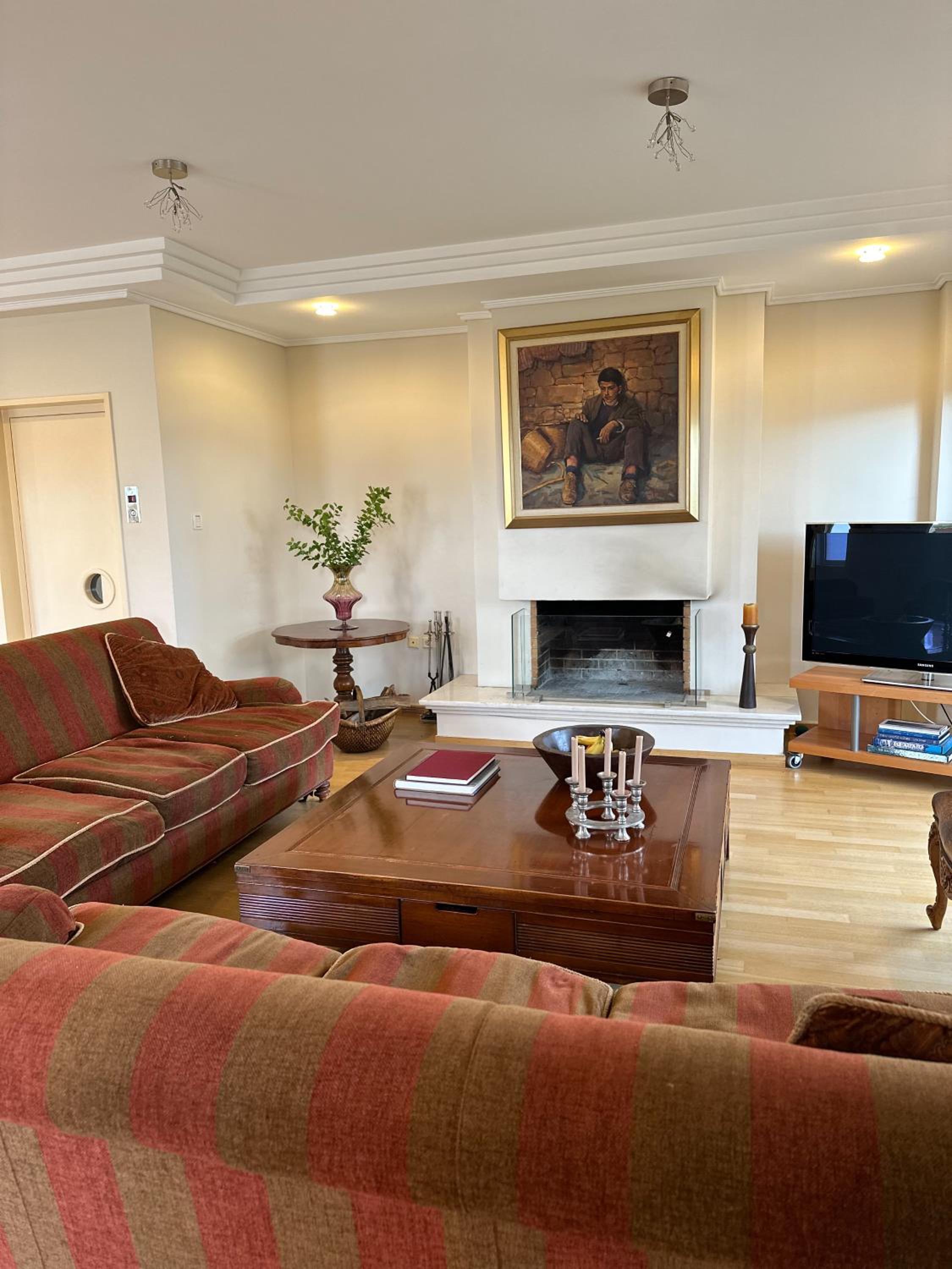 Villa in Voula 5 mins from the Beach