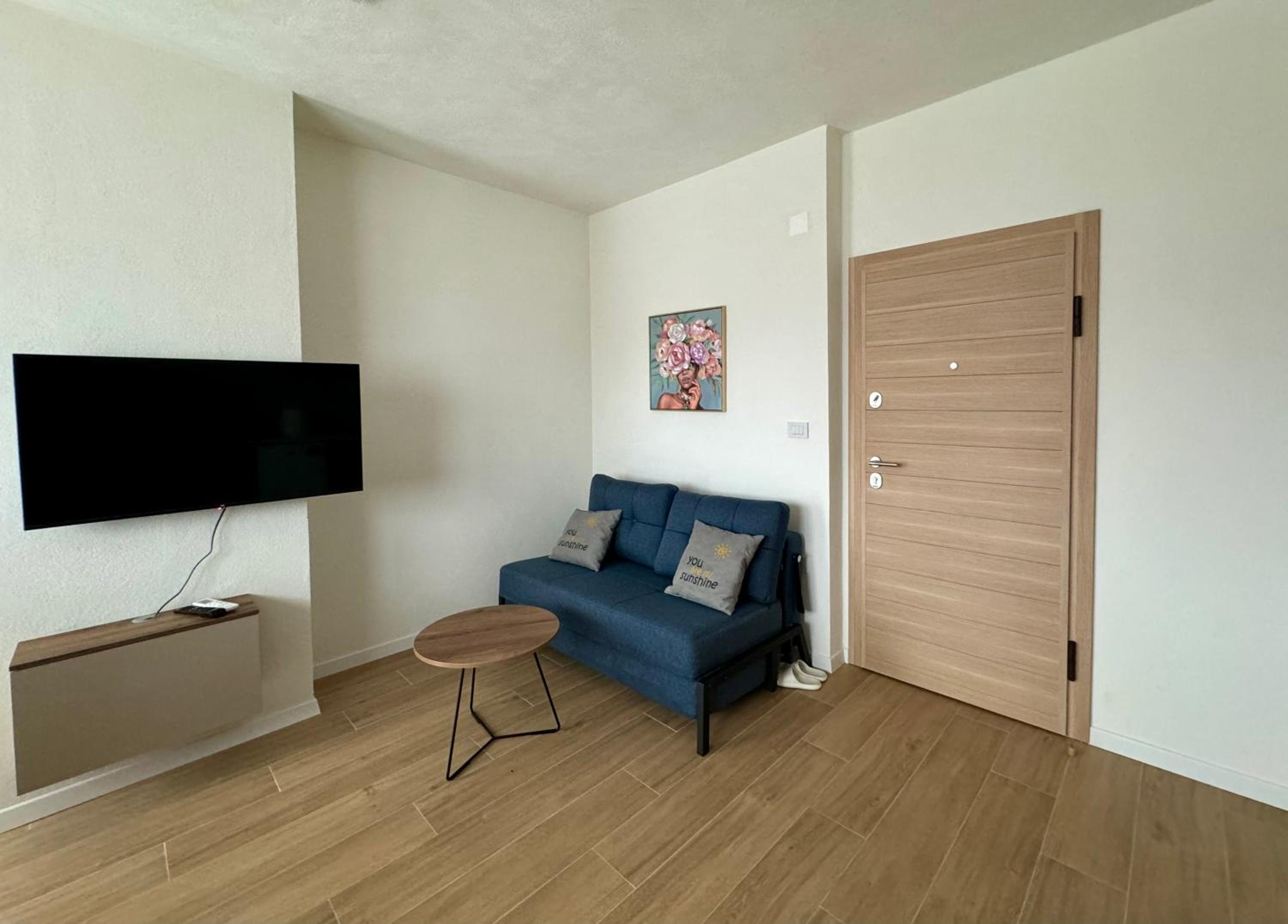 The ONE Suites- with terrace in City Center, photo 17