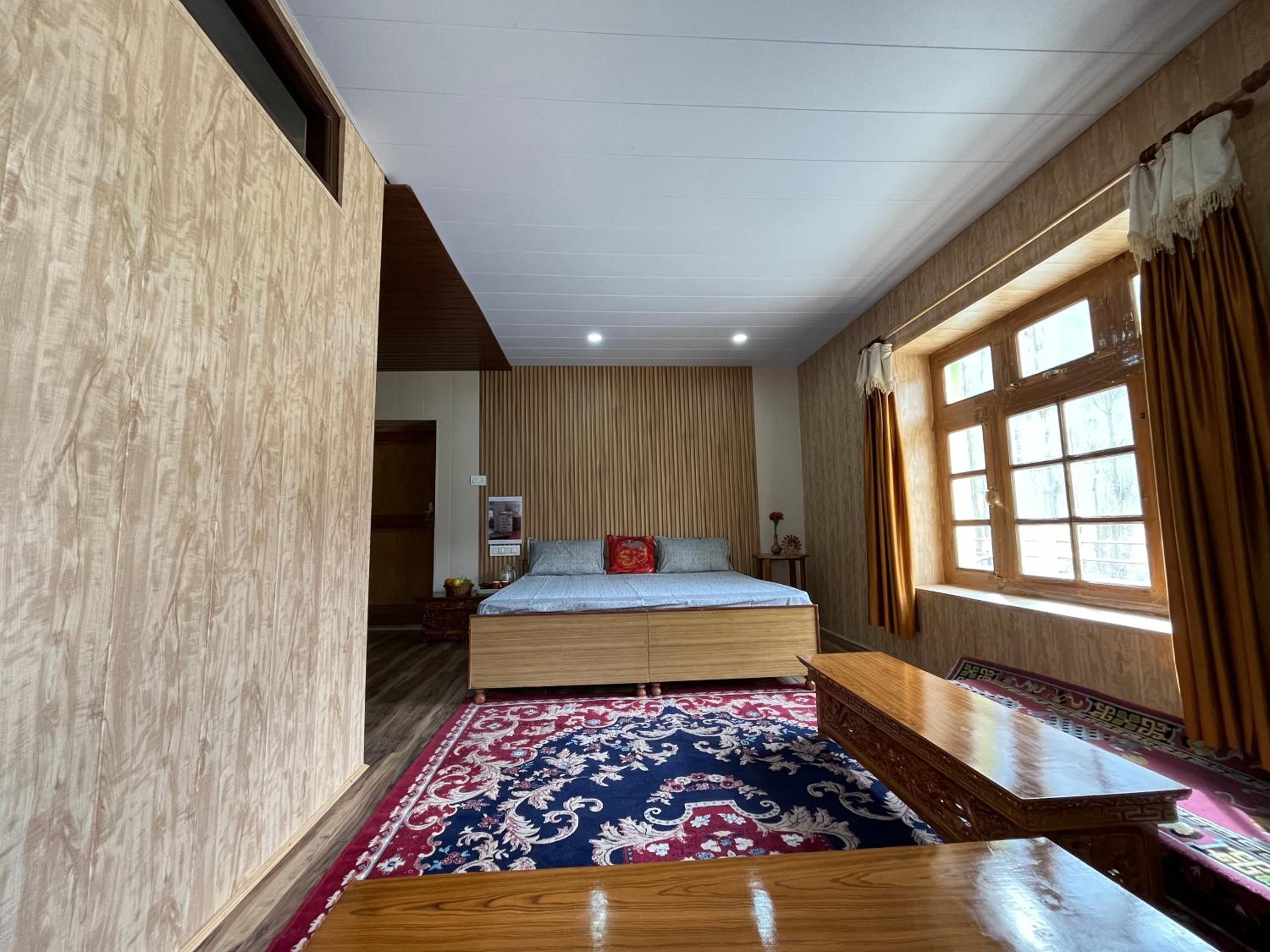 SNOWFLAKE Homestay