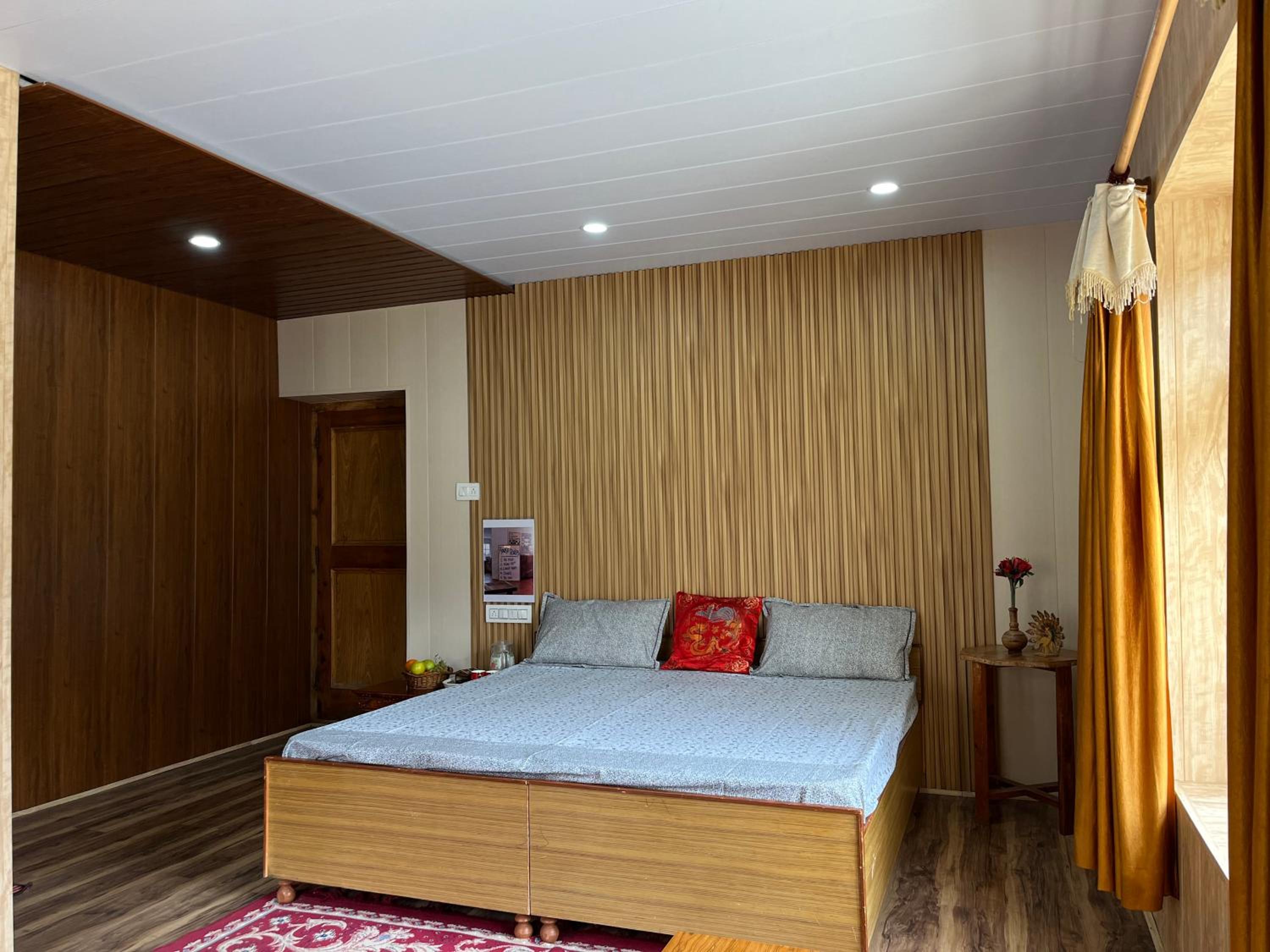SNOWFLAKE Homestay