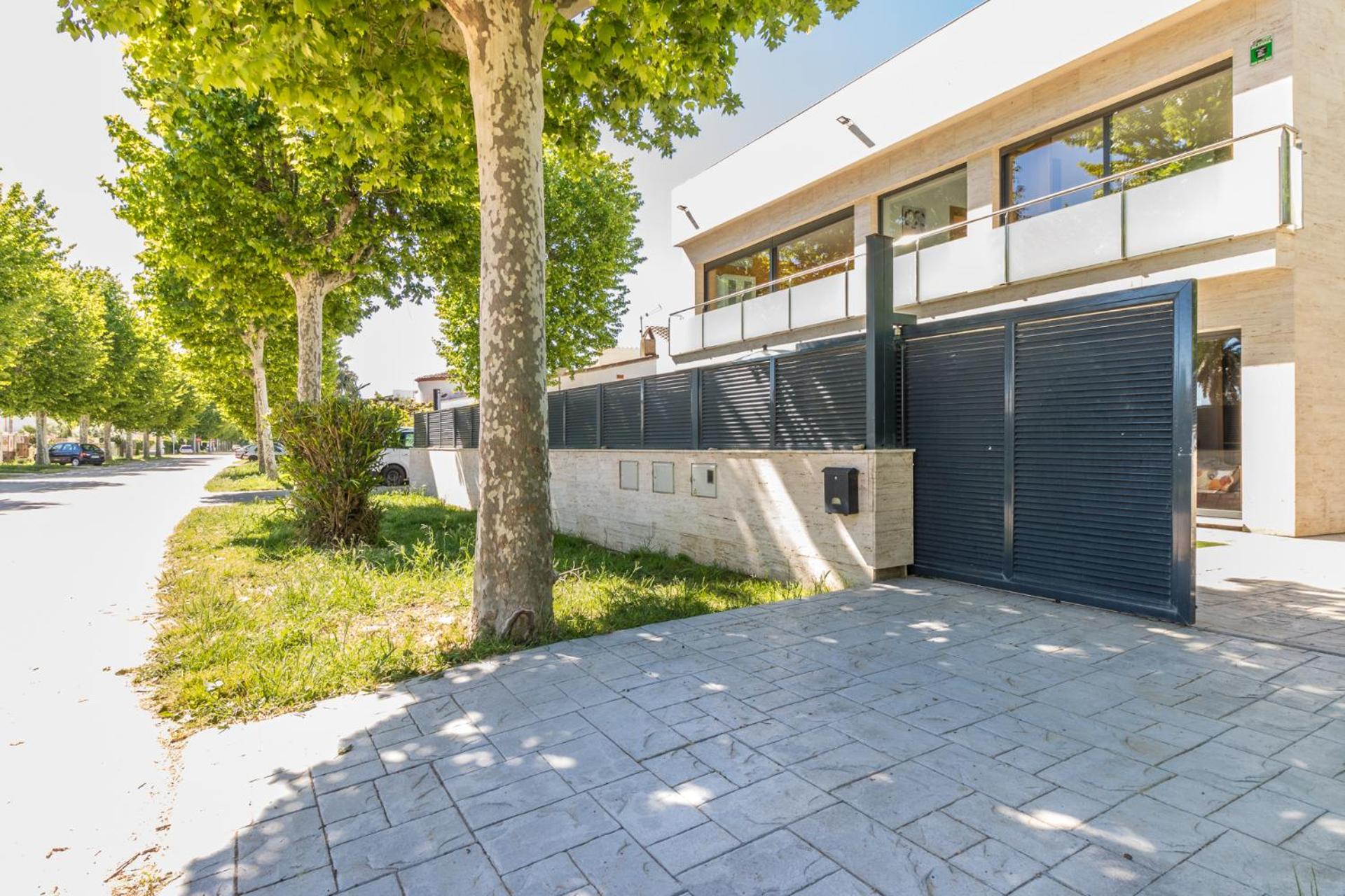Goldhome - Villa de lujo Piscina climatizada con jacuzzi para 12 personas view 5