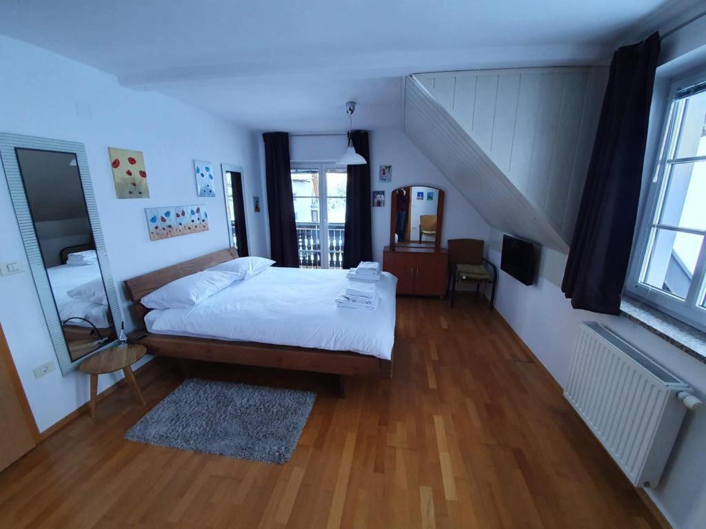 Apartman Irvin view 4