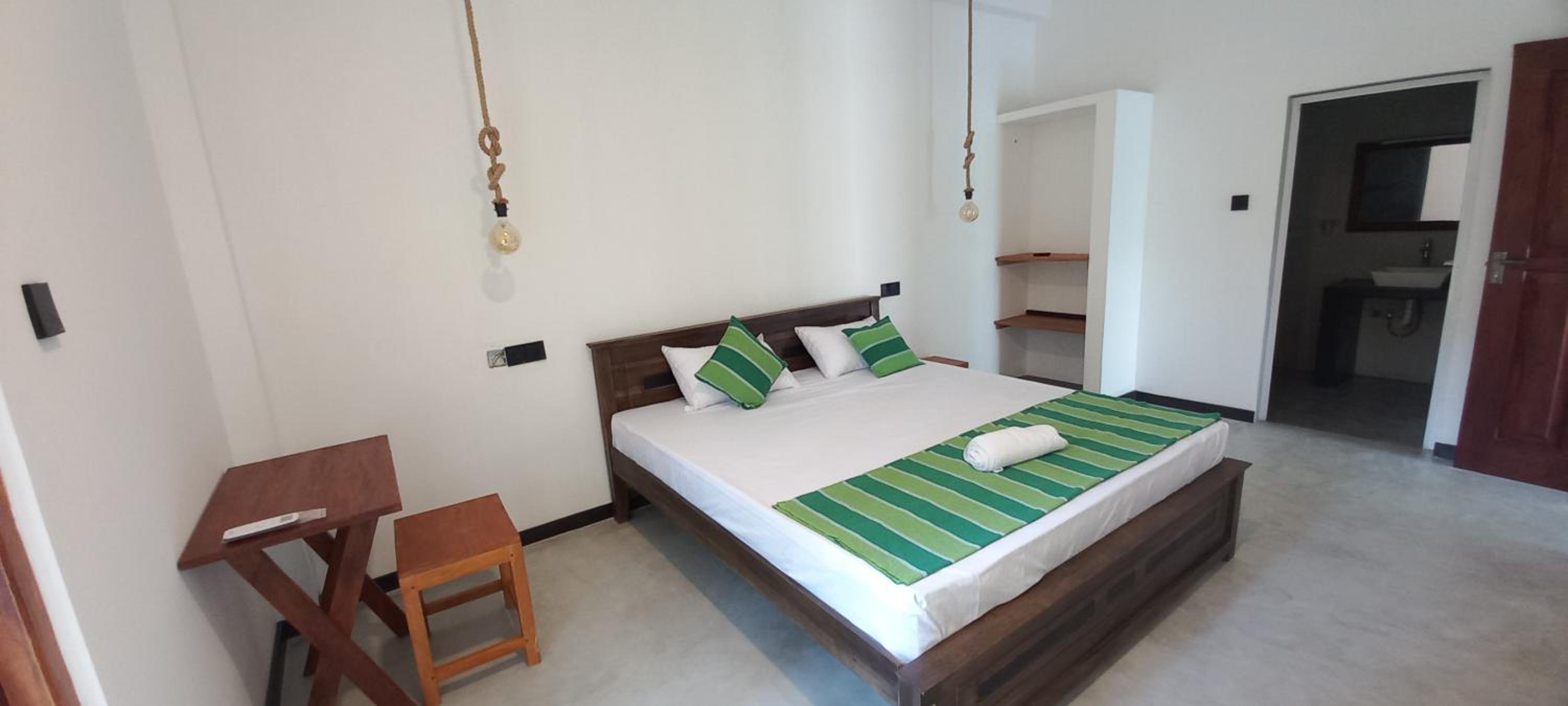 Hasaral Holiday inn new