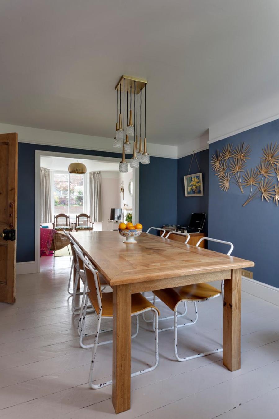 Bee Cottage - Stylish Holiday Cottage In Rye view 2