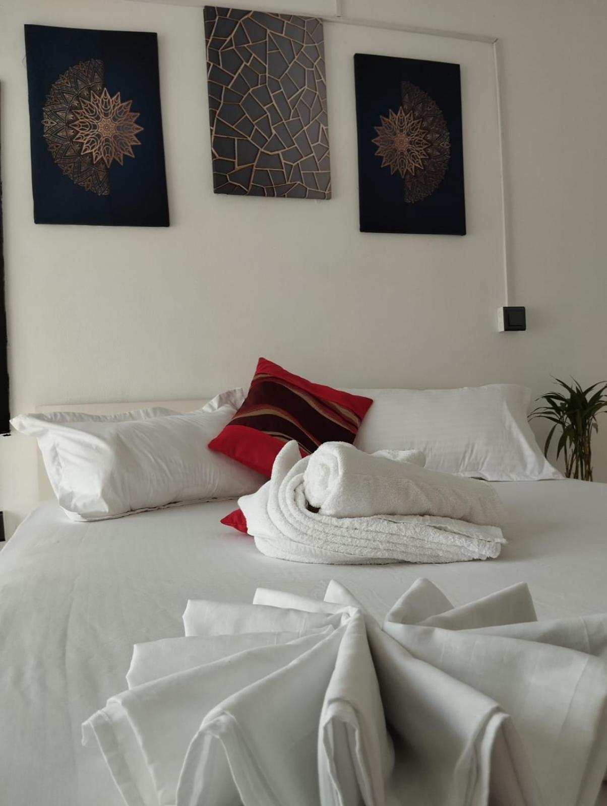 Malika Shelter Villa