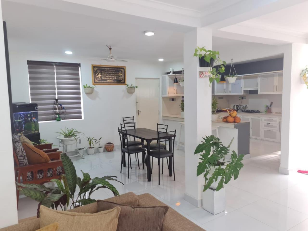 Malika Shelter Villa