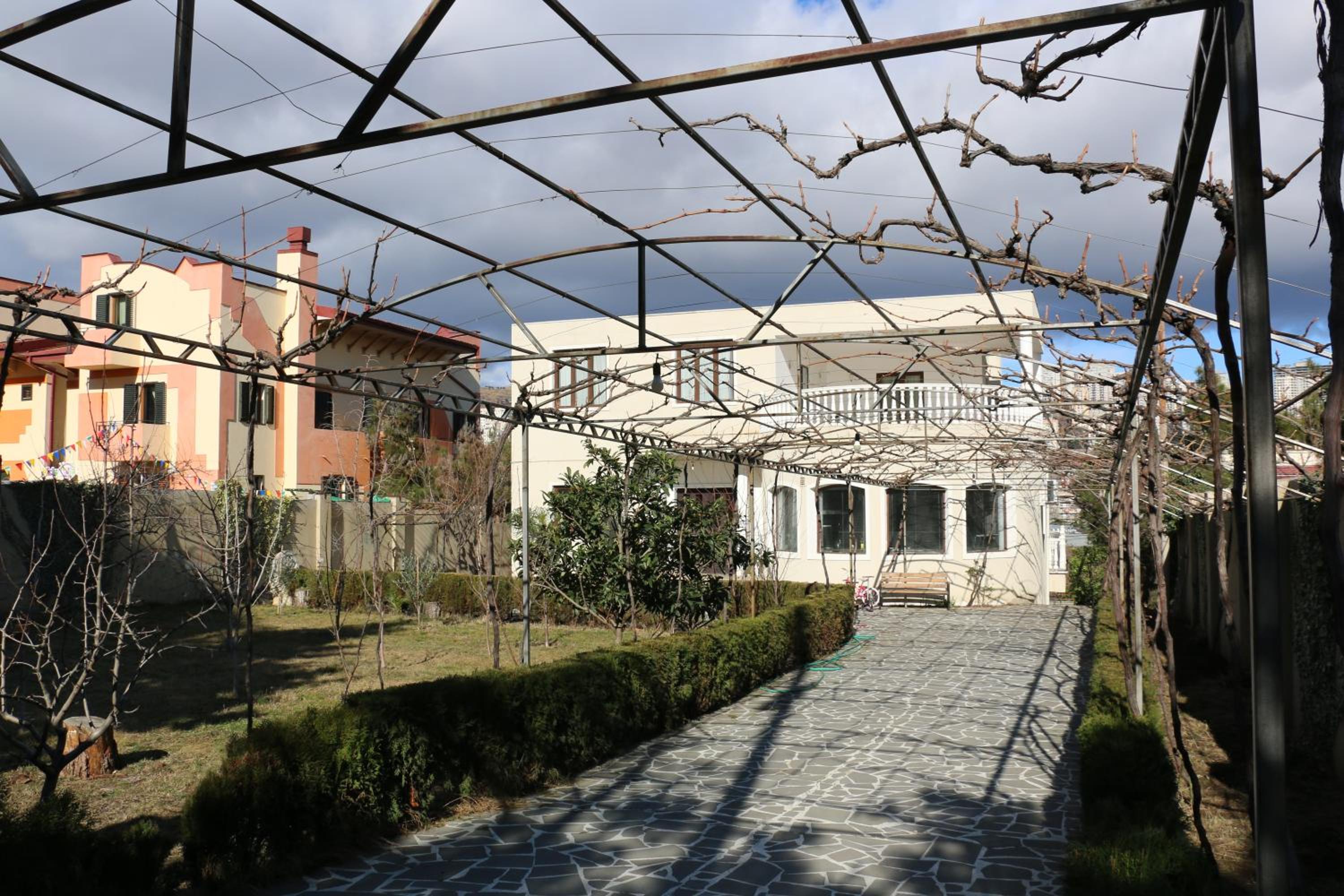 Photo 16