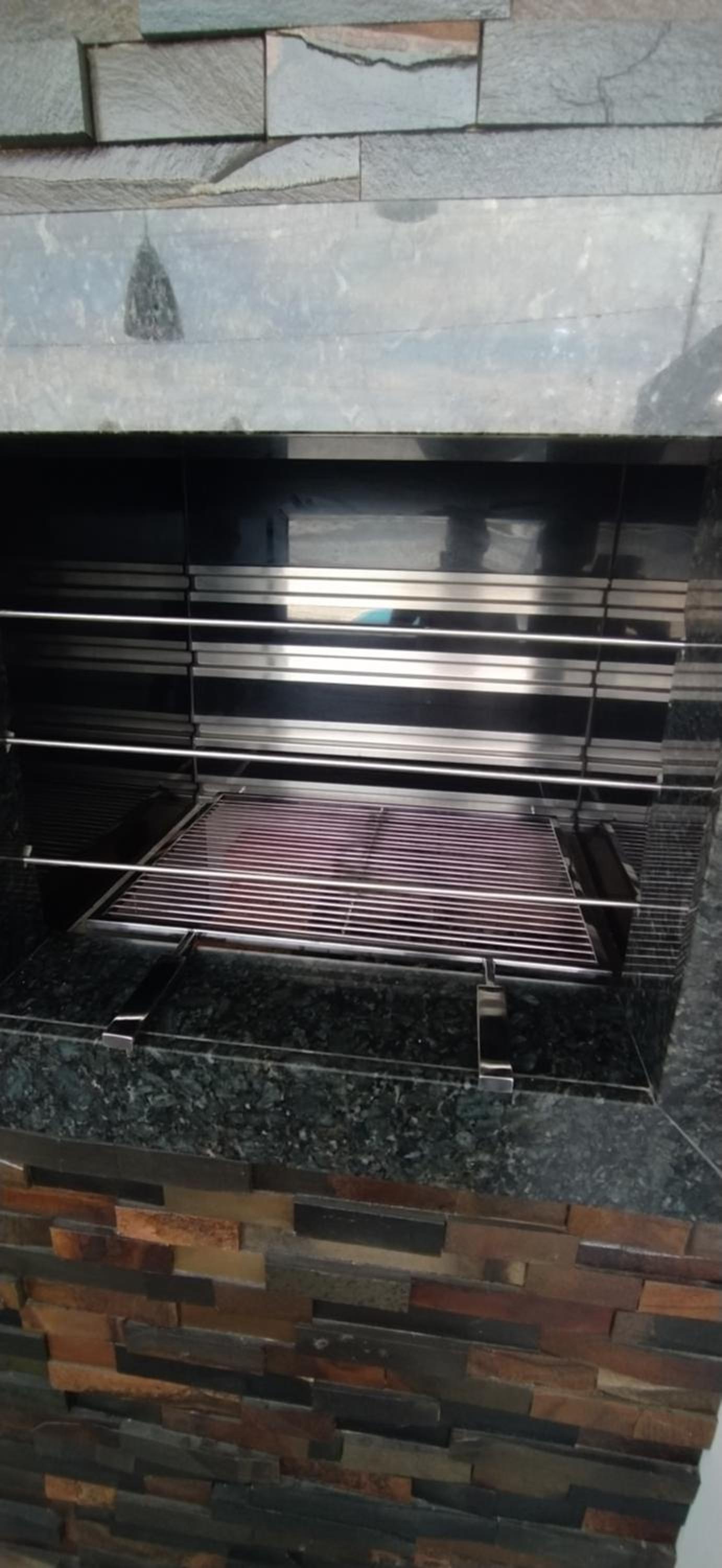 Sobrado em Piçarras com piscina