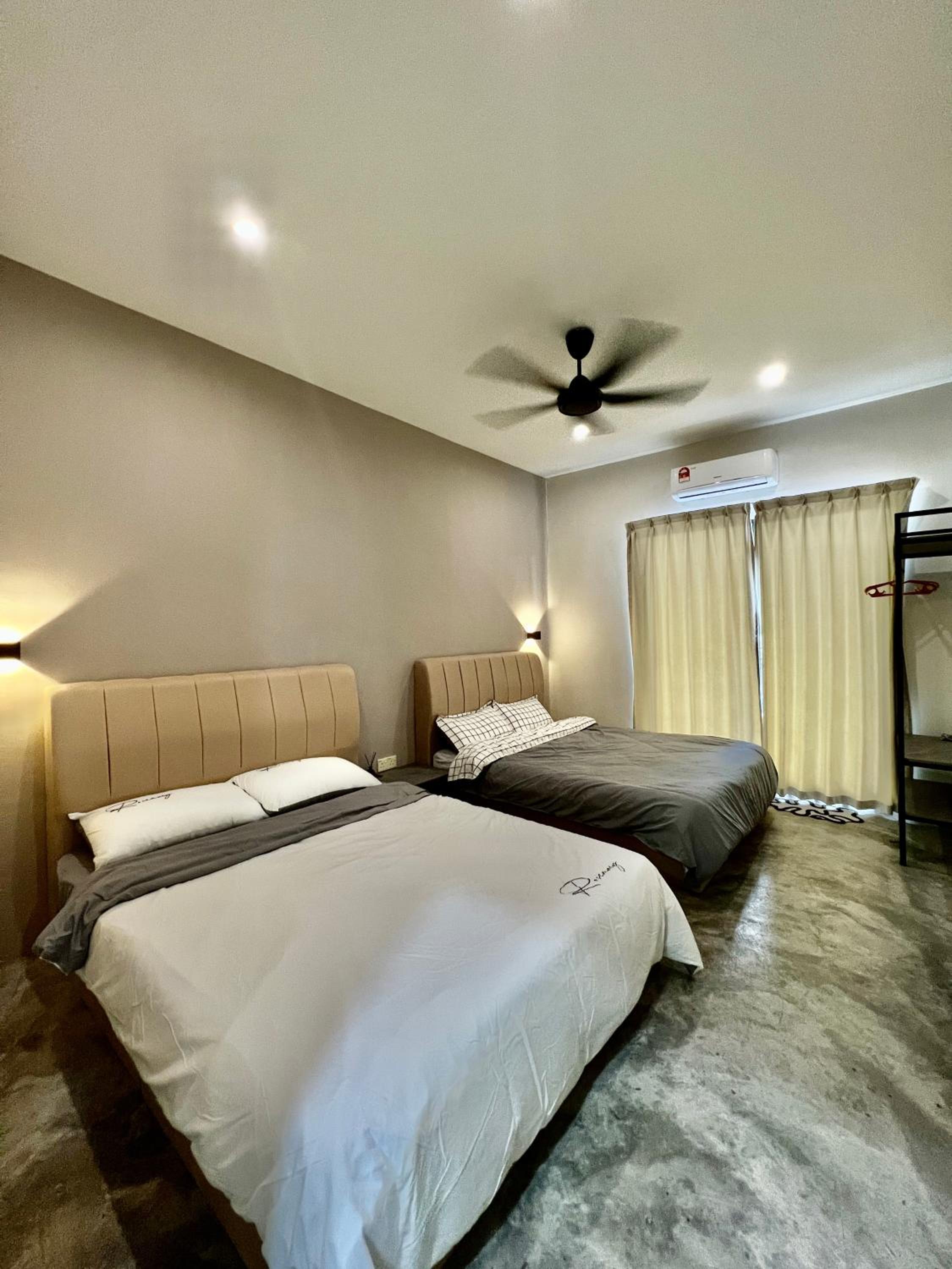 Pure Essence Retreat Homestay - Taman Pelangi , Pelangi , Jalan Hijau Muda , Johor Bahru Town