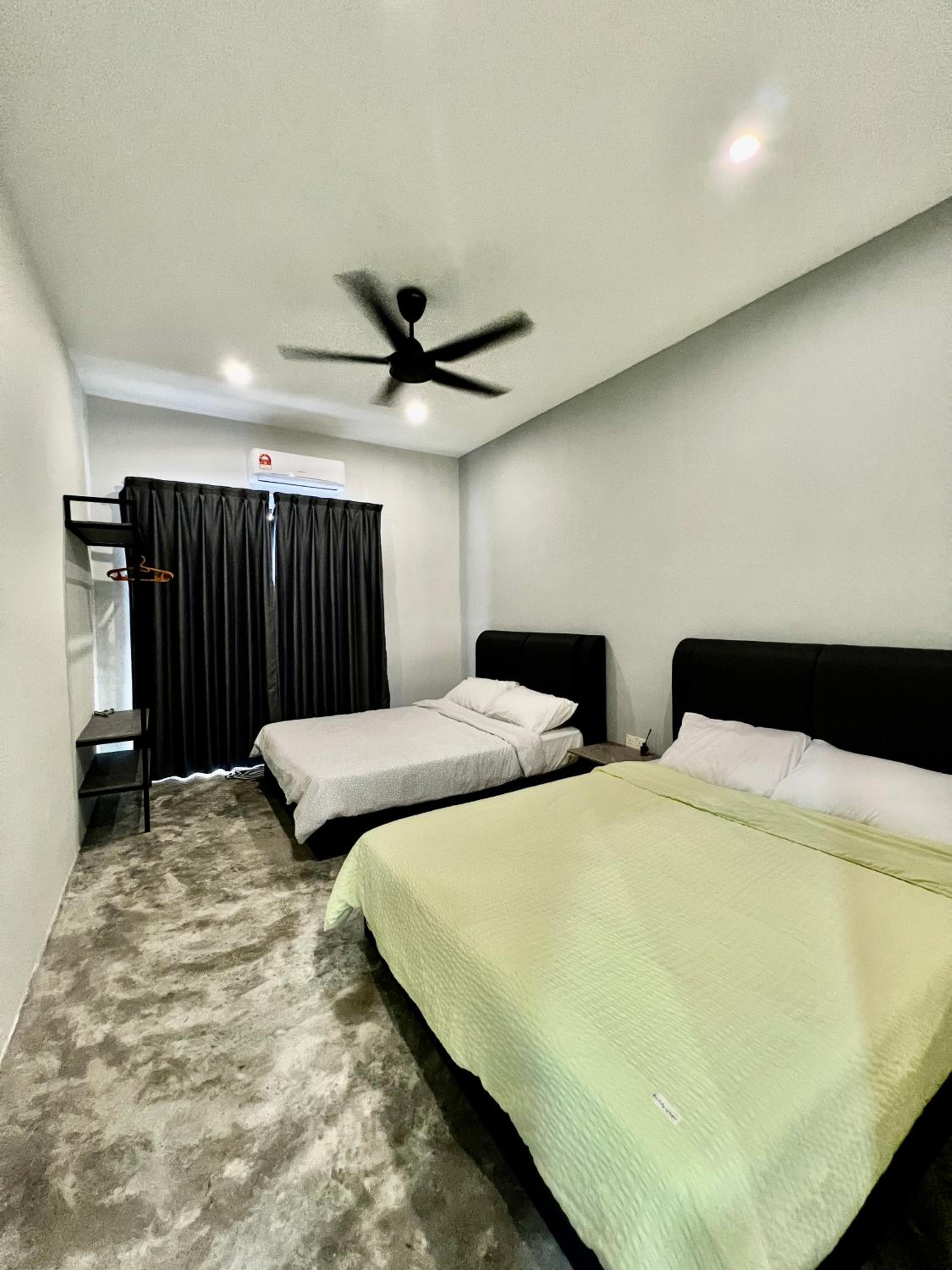 Pure Essence Retreat Homestay - Taman Pelangi , Pelangi , Jalan Hijau Muda , Johor Bahru Town