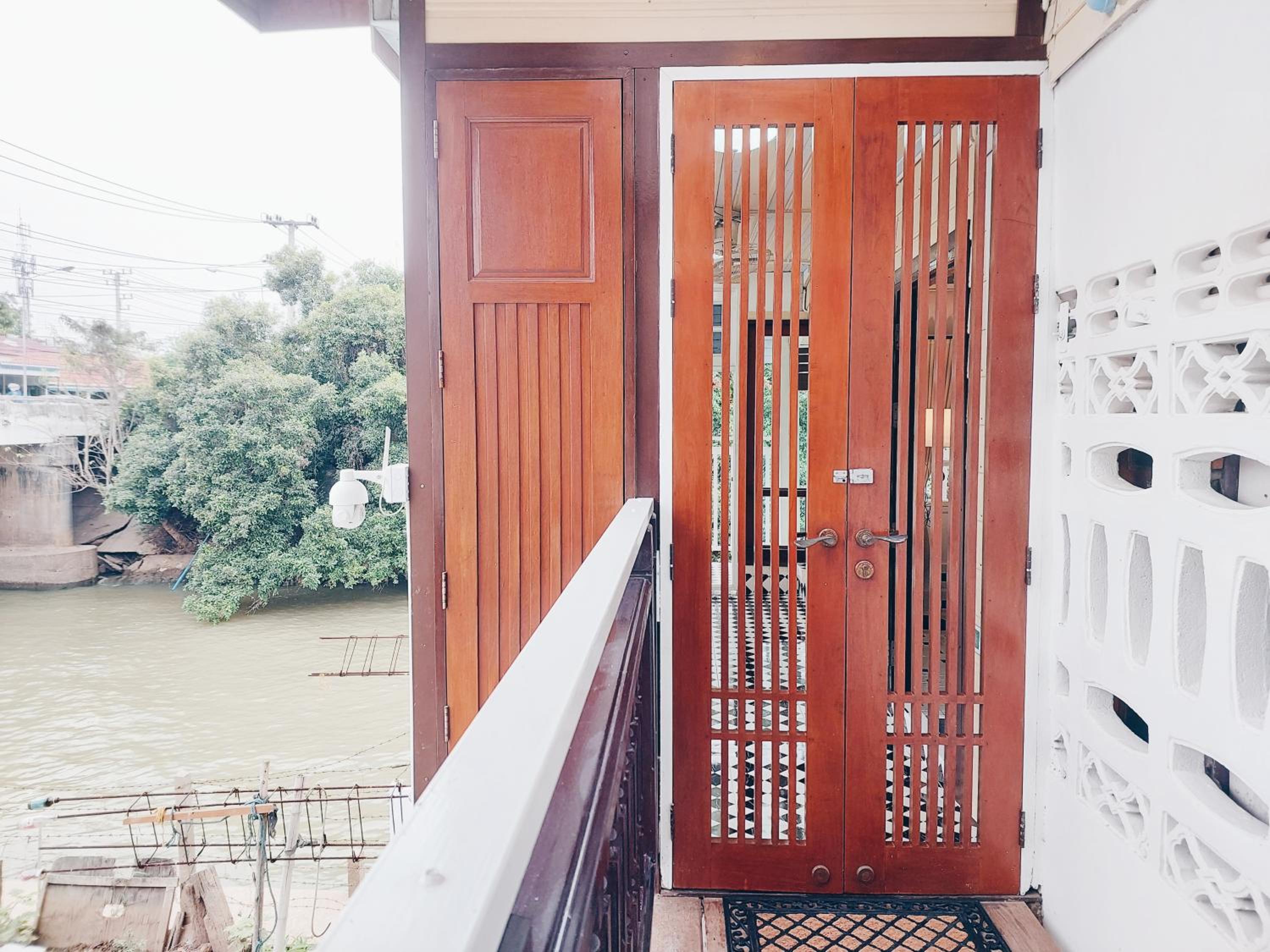 Green Riverside Homestay