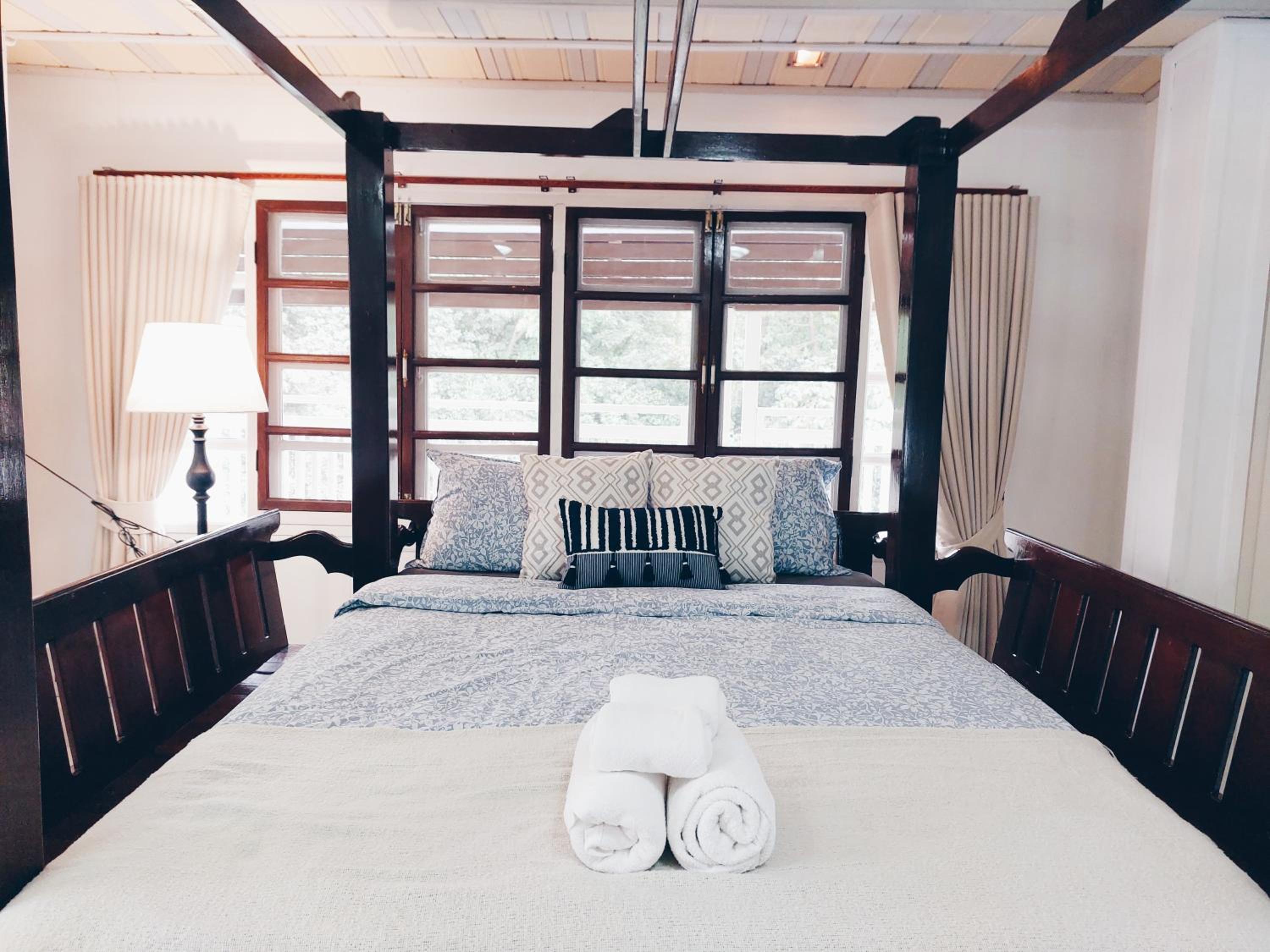 Green Riverside Homestay