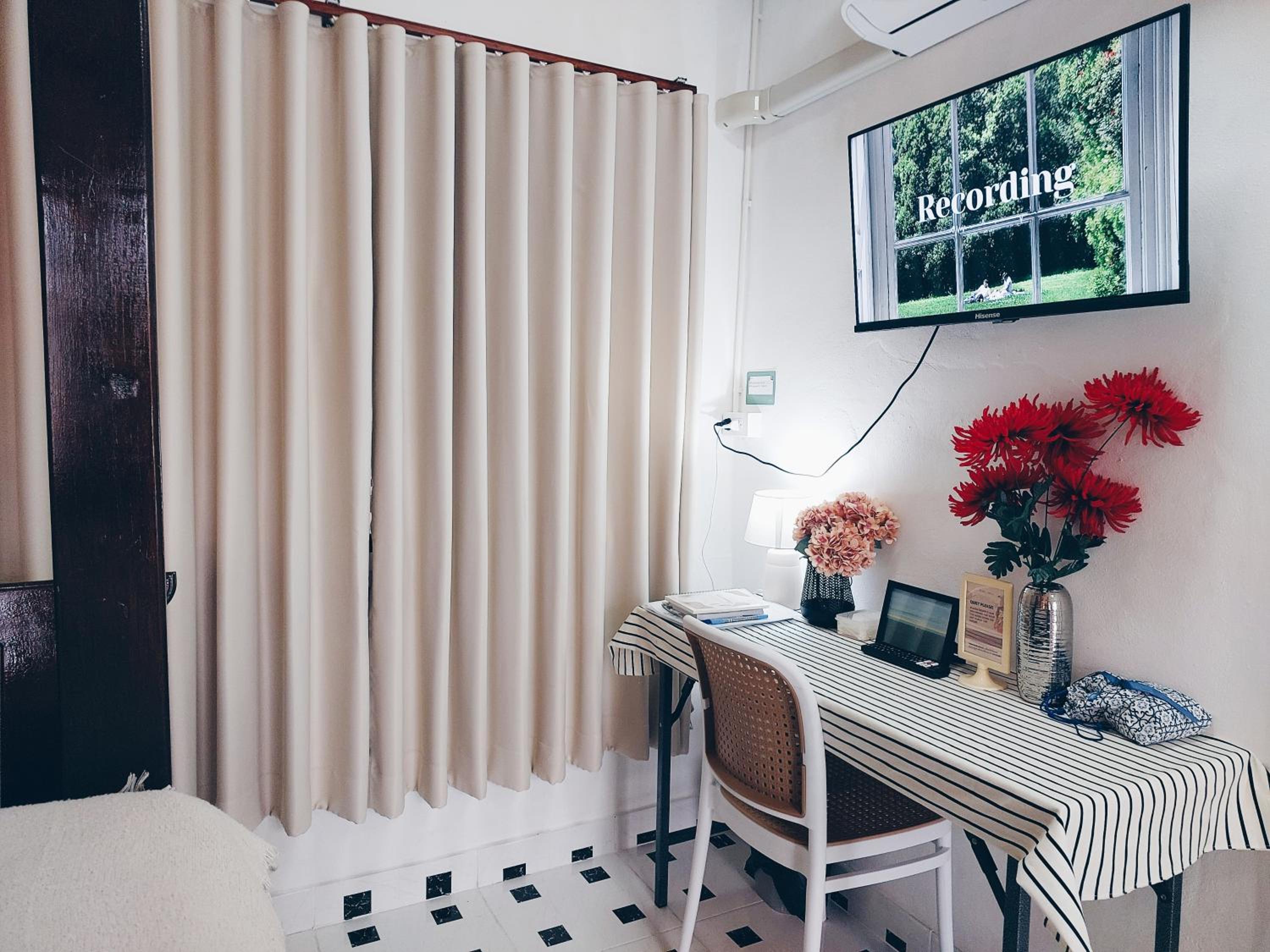Green Riverside Homestay