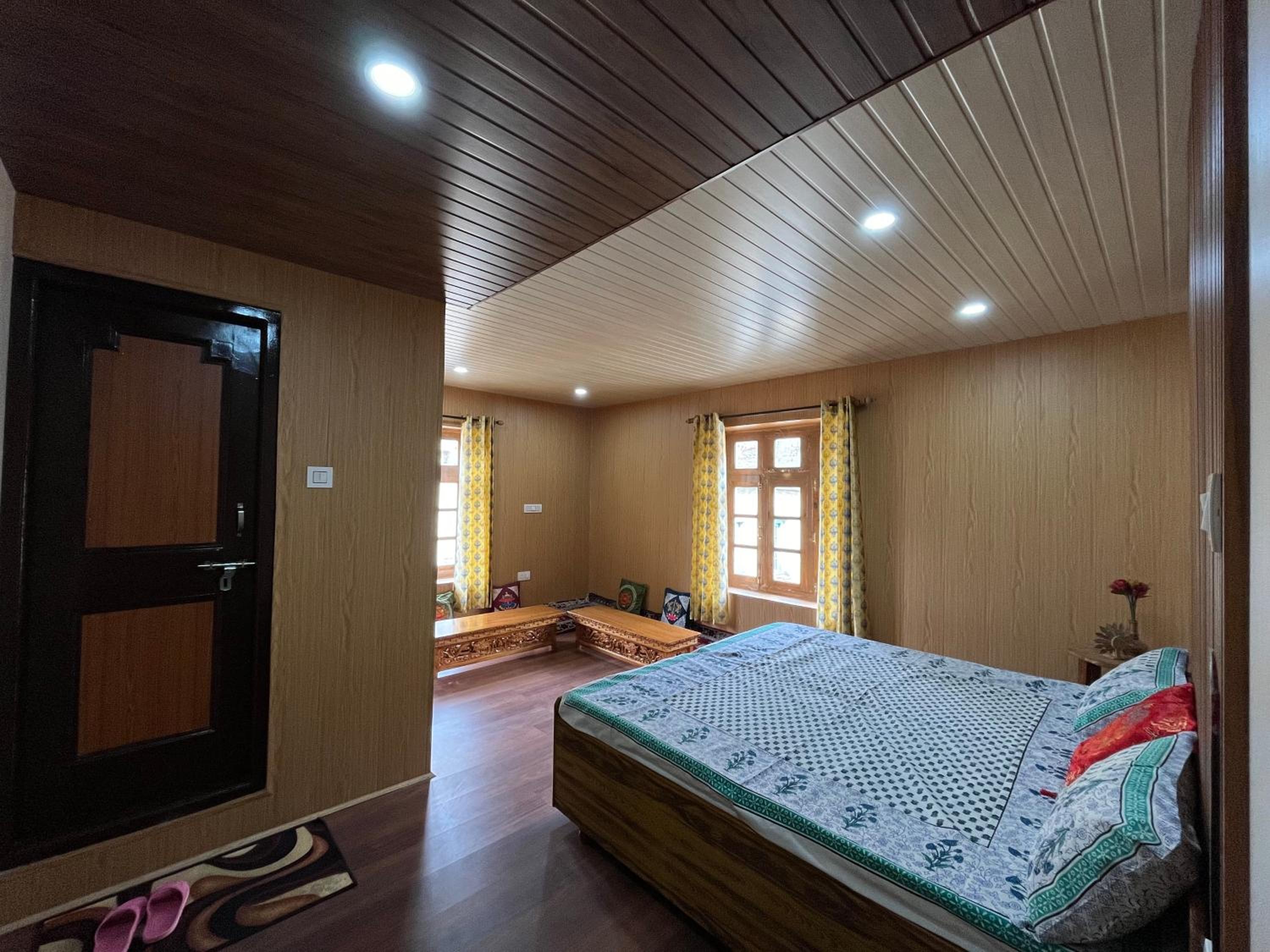 SNOWFLAKE Homestay