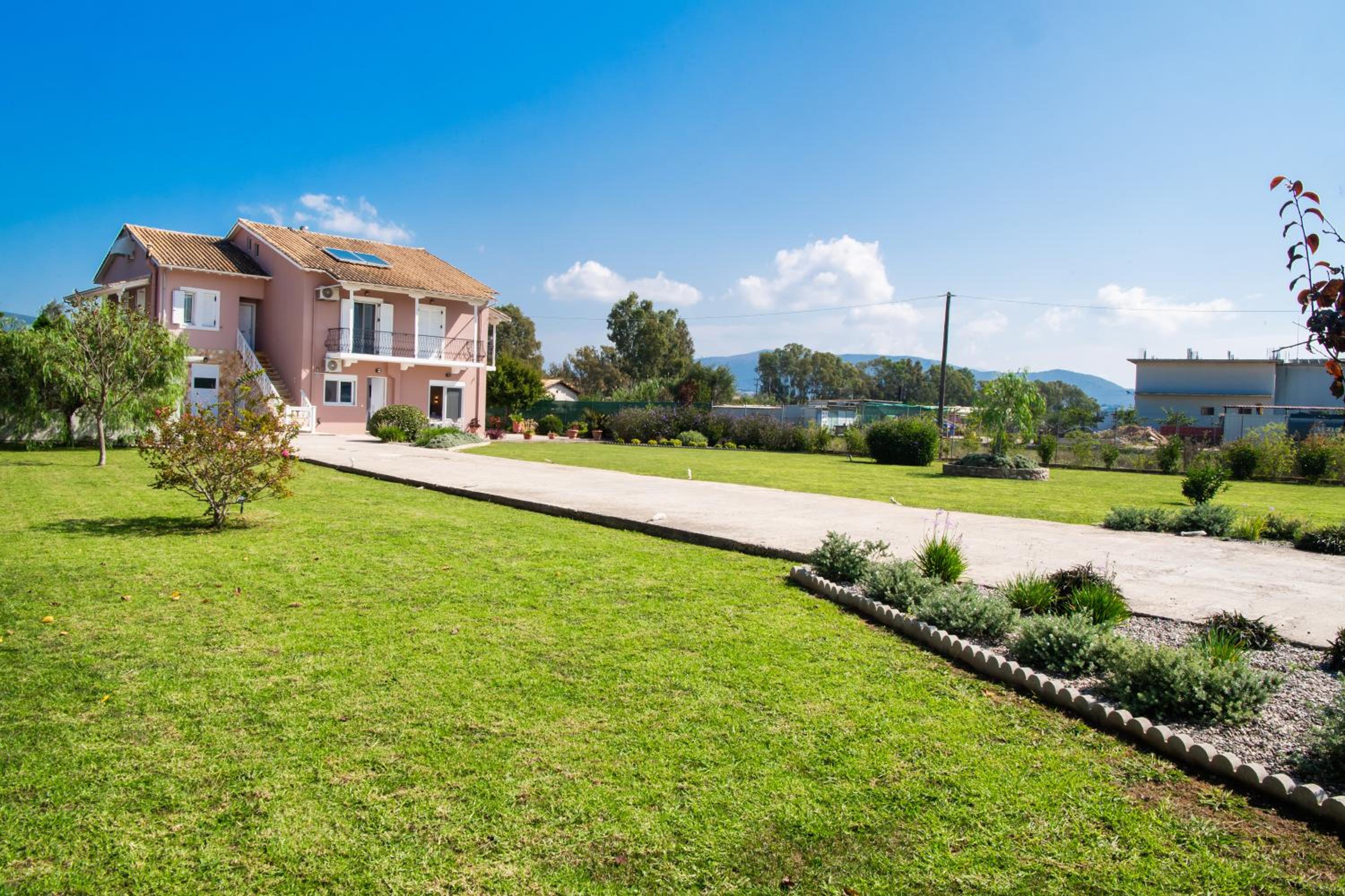 Ruellia Luxury Apartments view 2