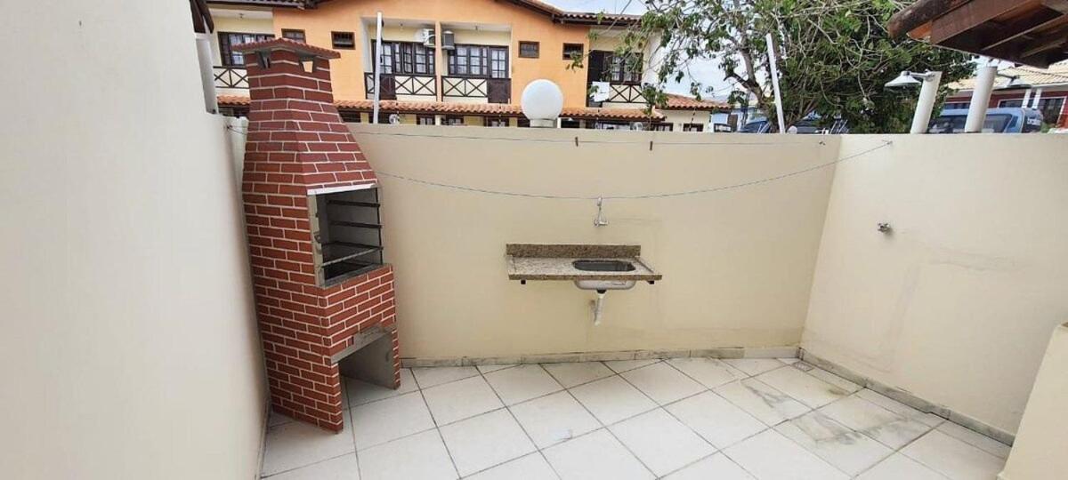 Casas no Residencial Mont Sião com 1, 2 ou 3 suítes (todas com ar condicionado) condomíno a poucos metros da praia de Taperapuã (Axé Moi), com 2 piscinas a