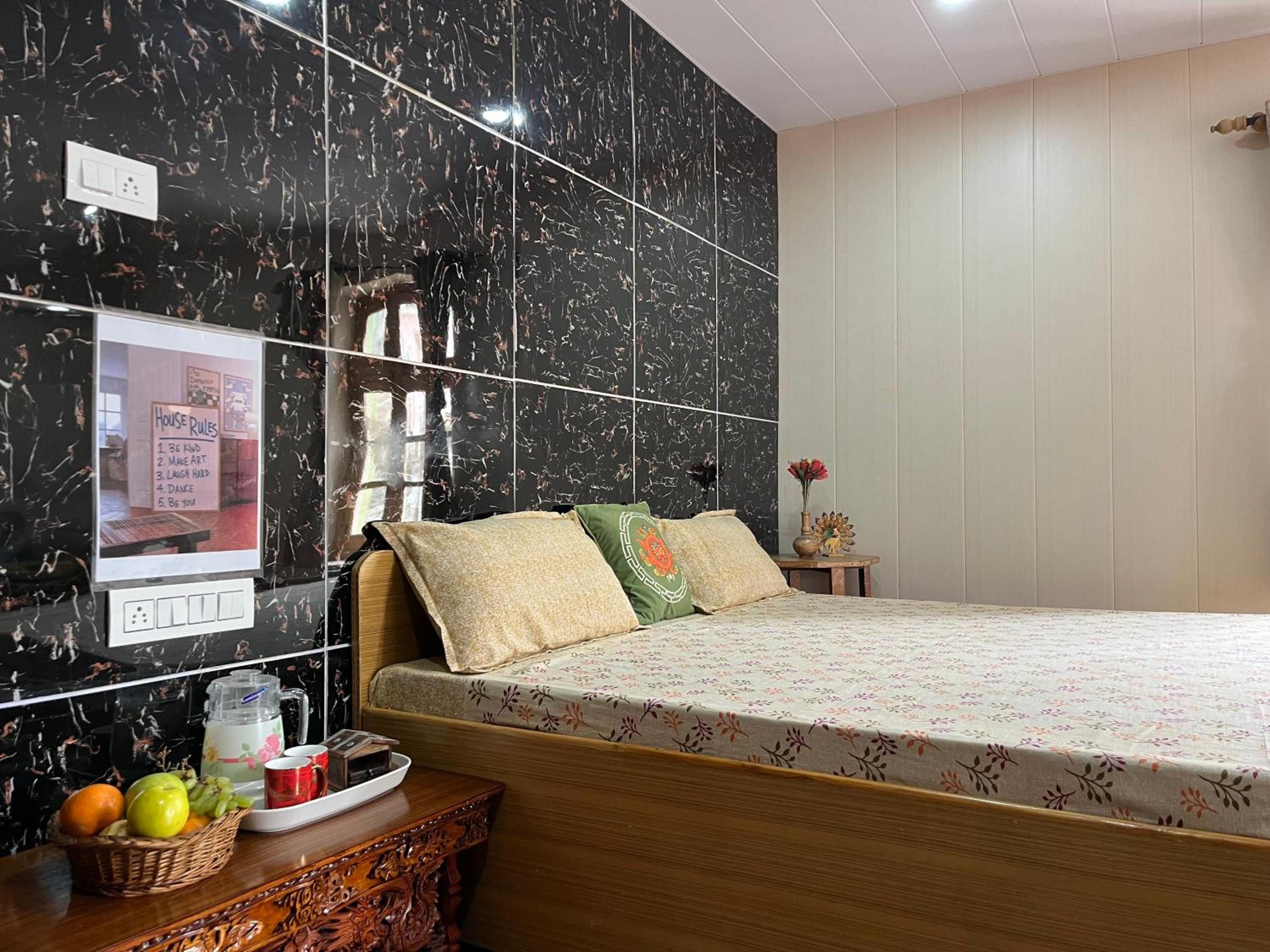 SNOWFLAKE Homestay