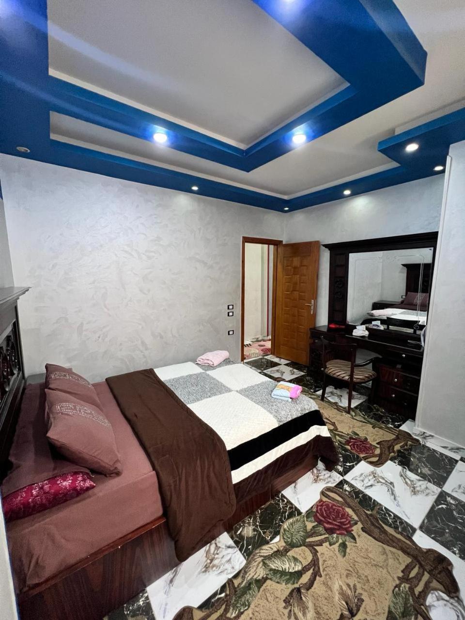 Cheops studio