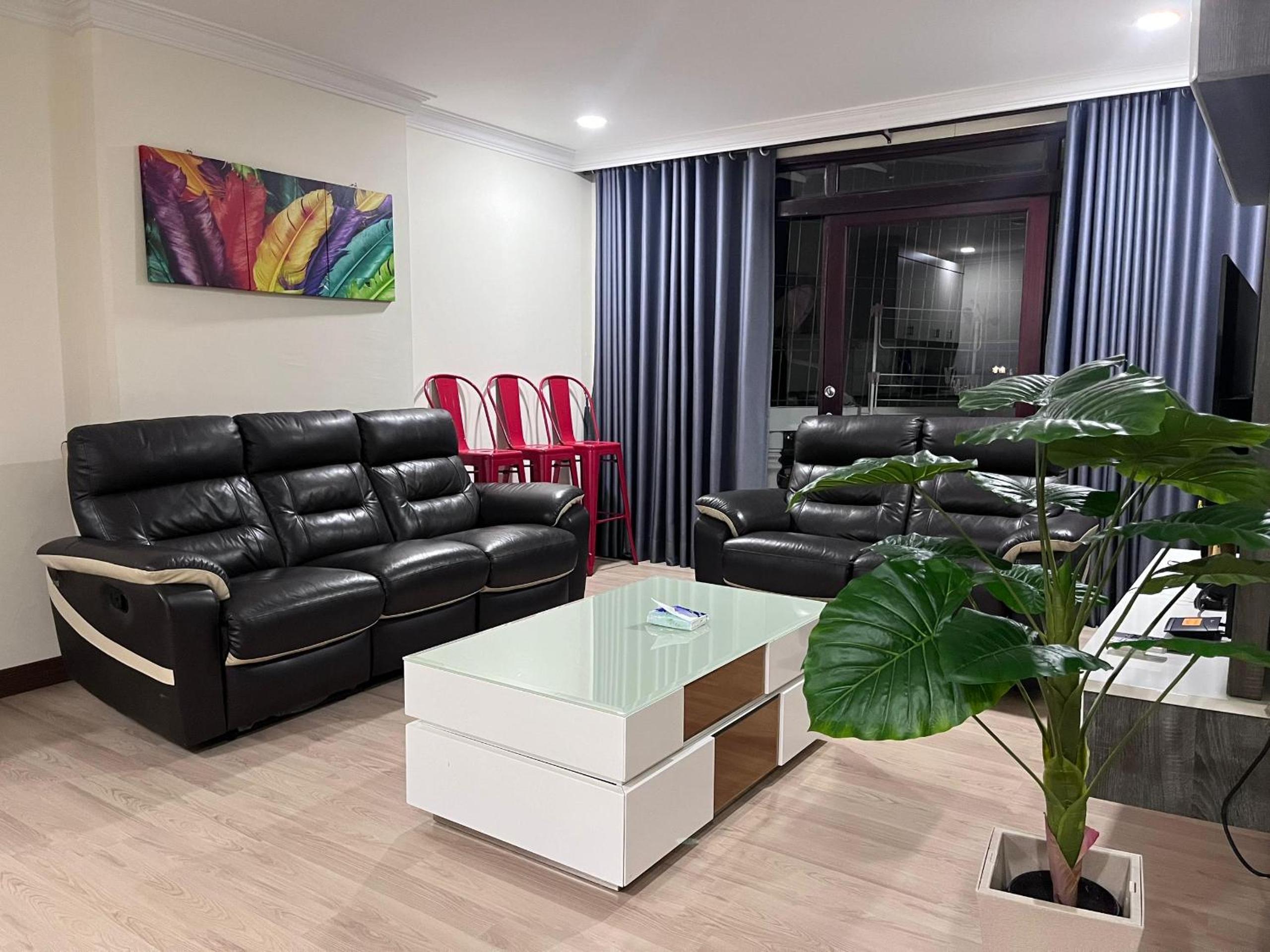 Riverbank Suite @ Waterfront KCH photo 2