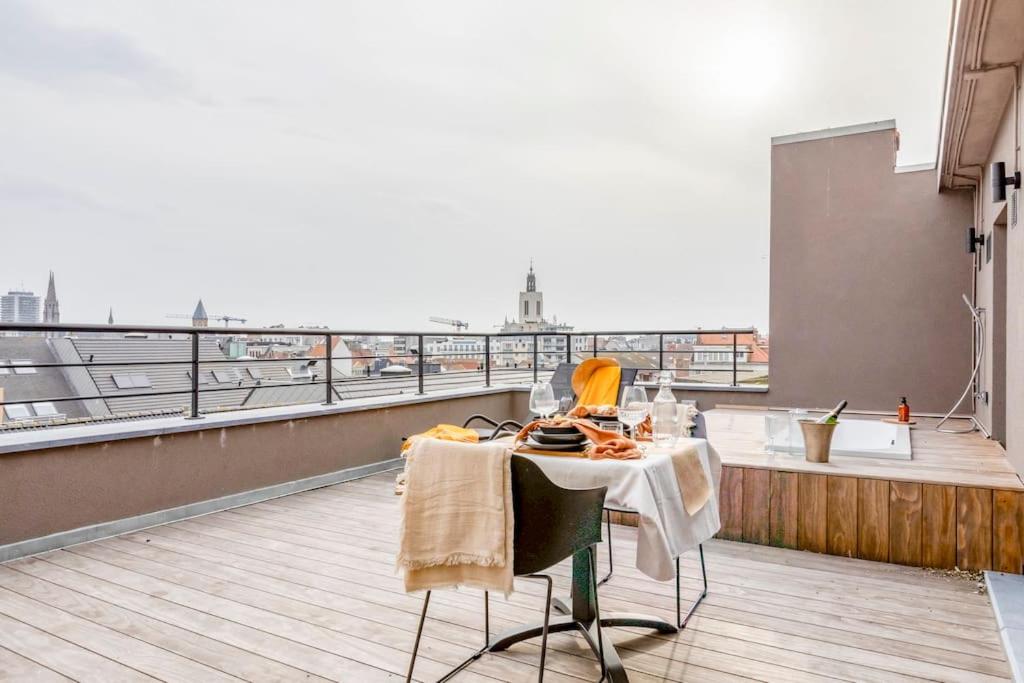 Love Nest - Your cosy penthouse