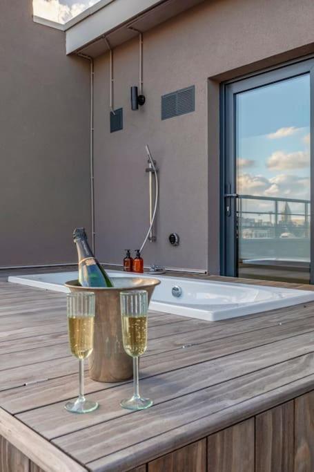 Love Nest - Your cosy penthouse