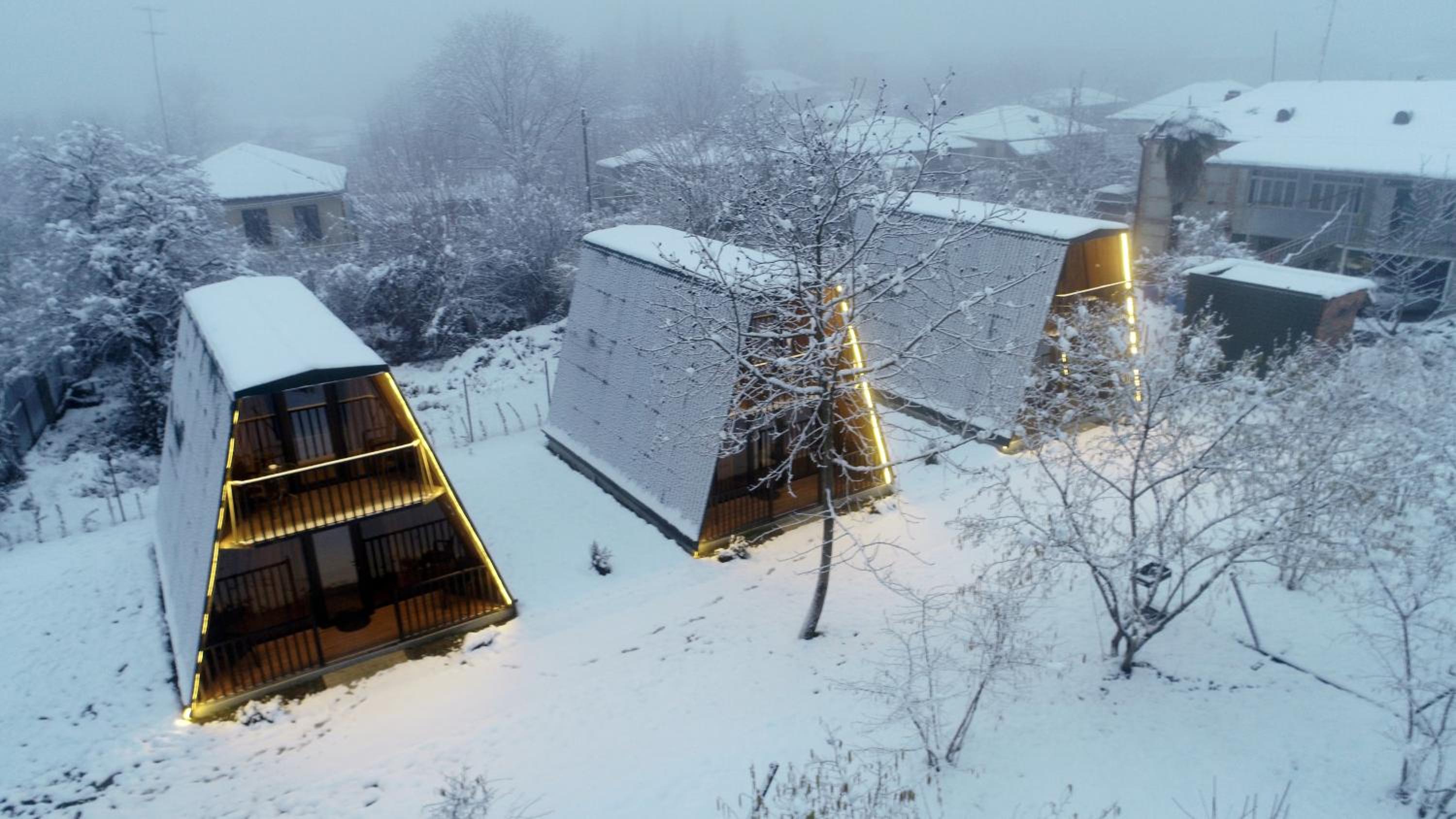 Diamond Cottages