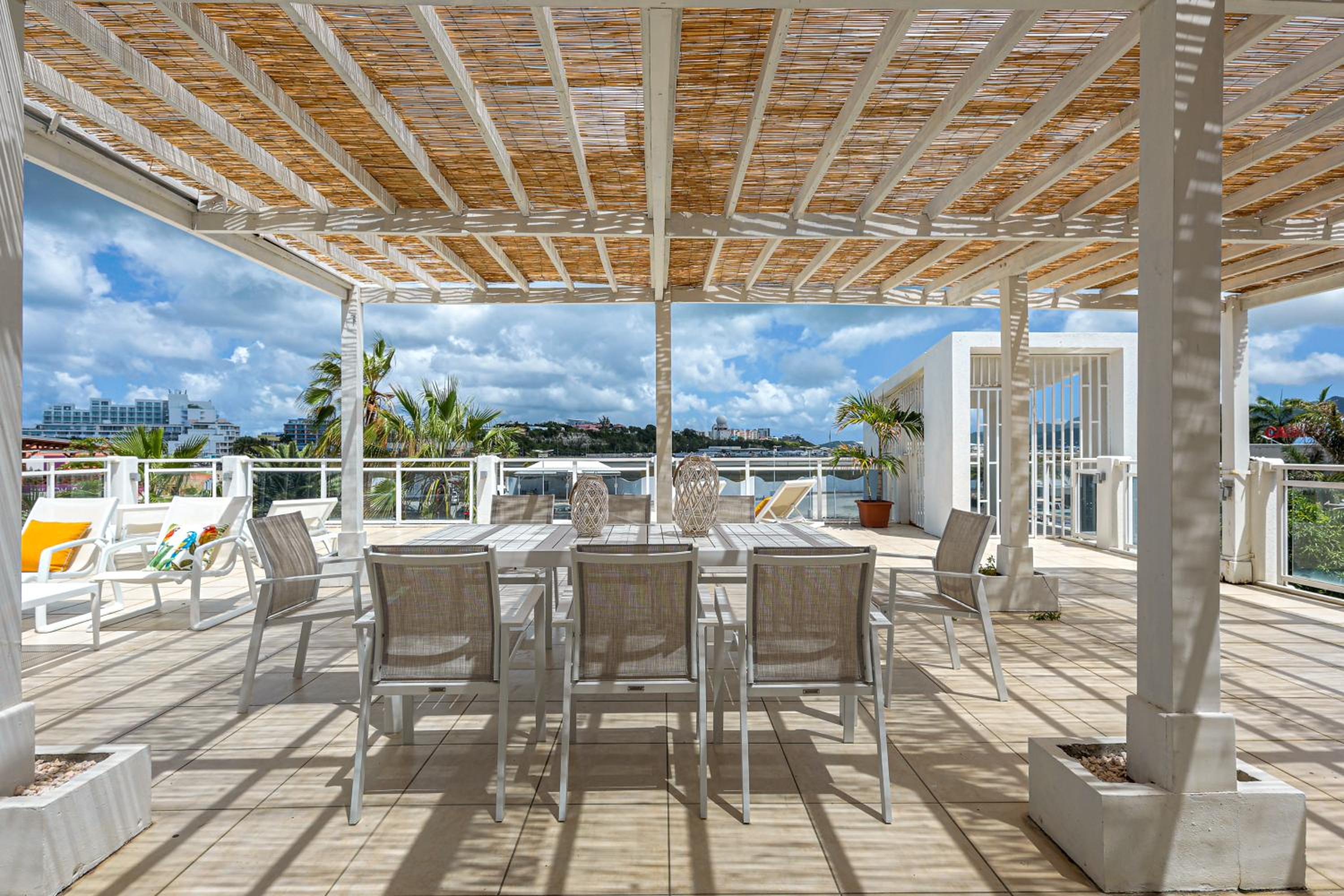 Azur Blue Ocean Retreat Penthouse