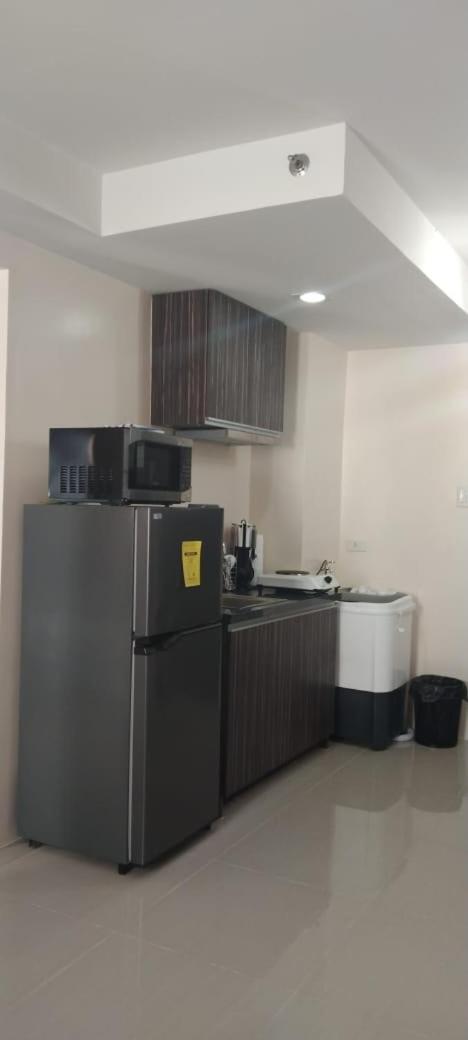 Spacious 1 bed condo in CEBU CITY view 3