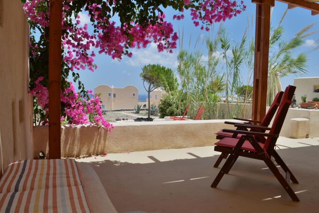 Cactus hideaway with sea views view 3