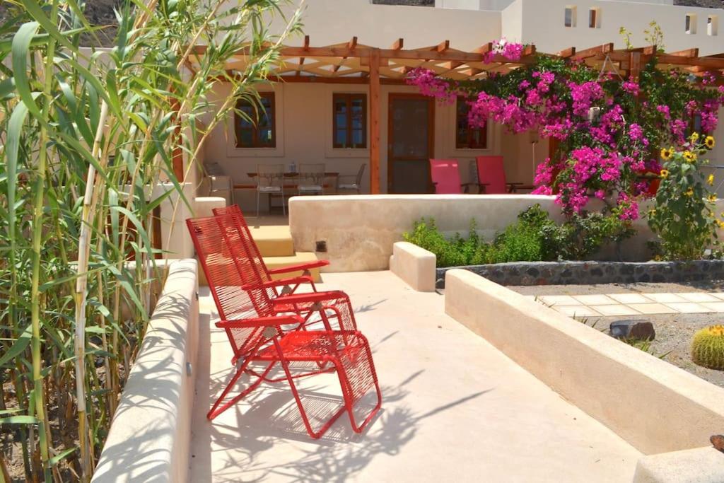 Cactus hideaway with sea views view 2