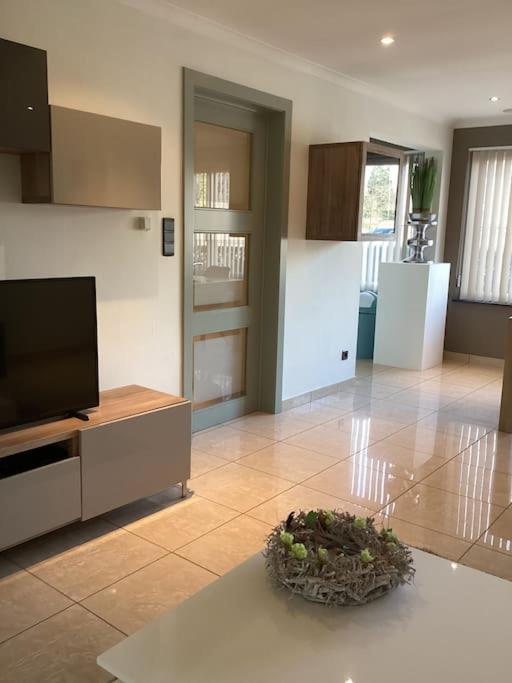 apartment 2 miles from Maastricht