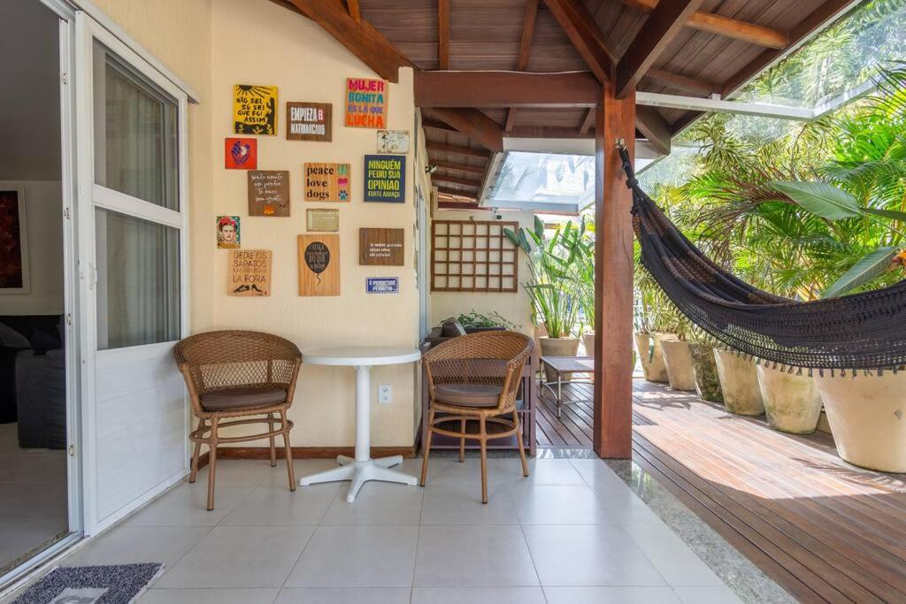 Casa Búzios Geribá 4 suítes Condomínio VivaLaVida