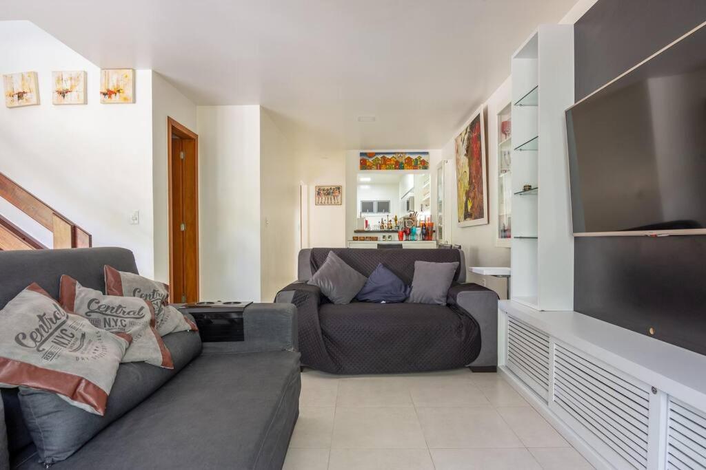 Casa Búzios Geribá 4 suítes Condomínio VivaLaVida