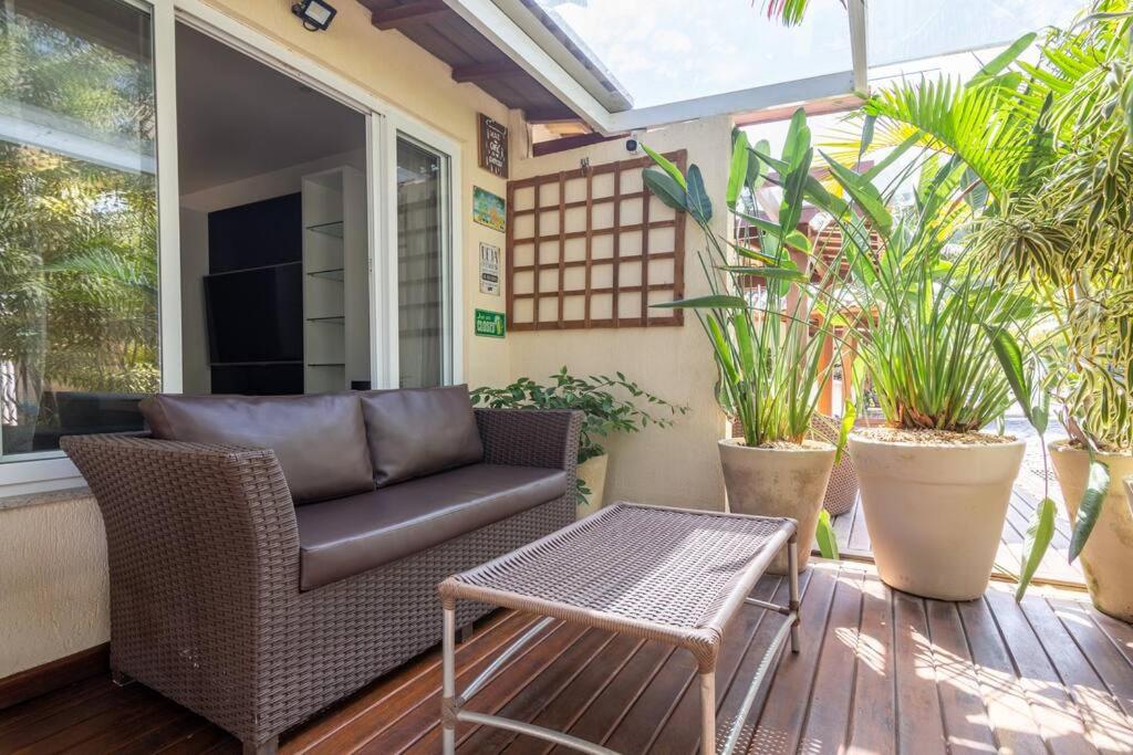 Casa Búzios Geribá 4 suítes Condomínio VivaLaVida