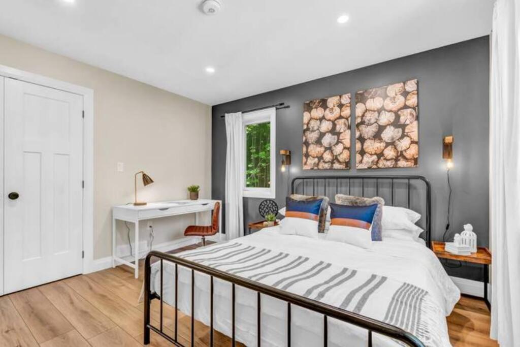 Lux Winter Getaway with Hot Tub, Sauna, EV charger