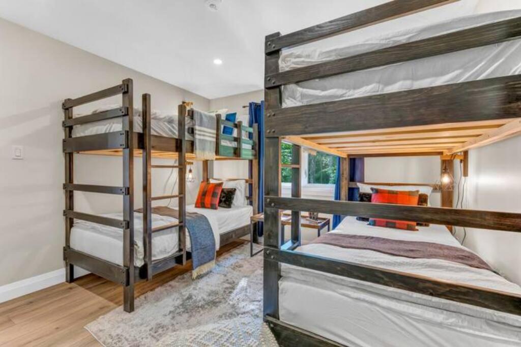 Lux Winter Getaway with Hot Tub, Sauna, EV charger