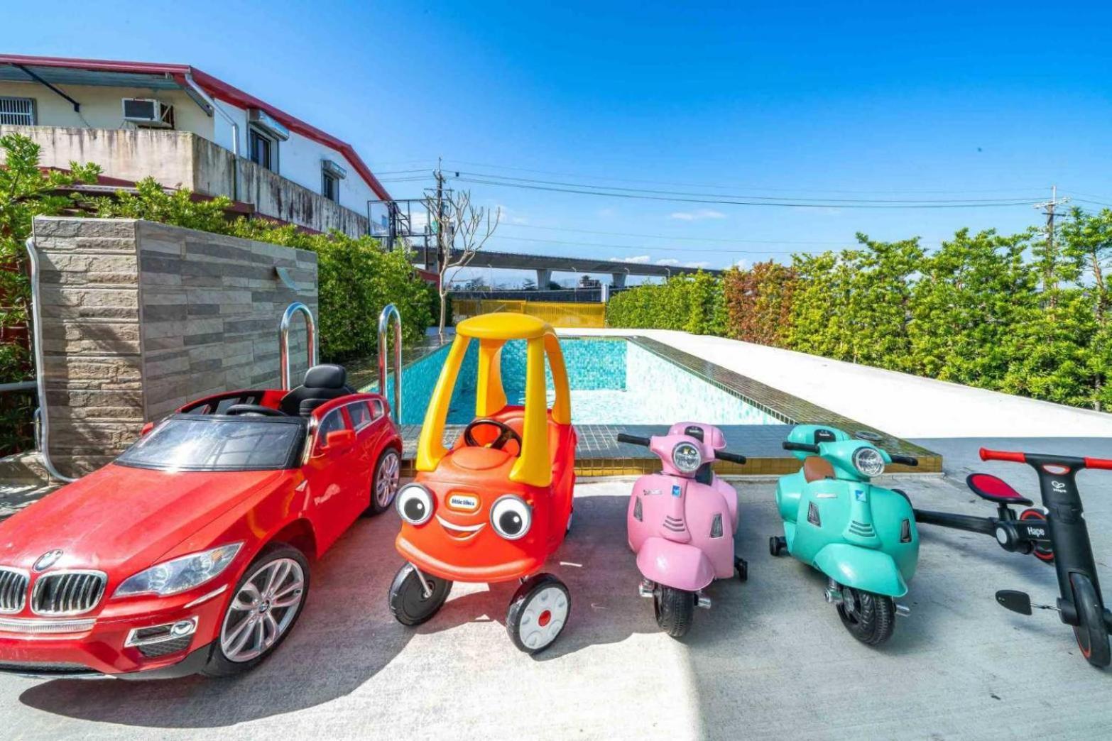 Wei Yu's Home Villa view 2