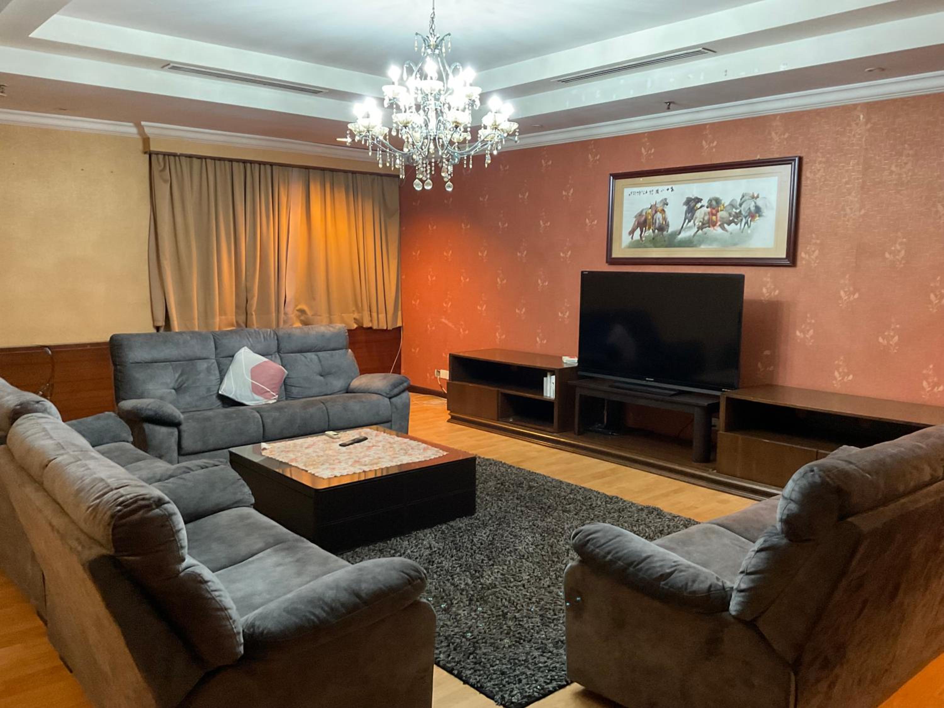 Regal Service Suite at Times Square, Kuala Lumpur