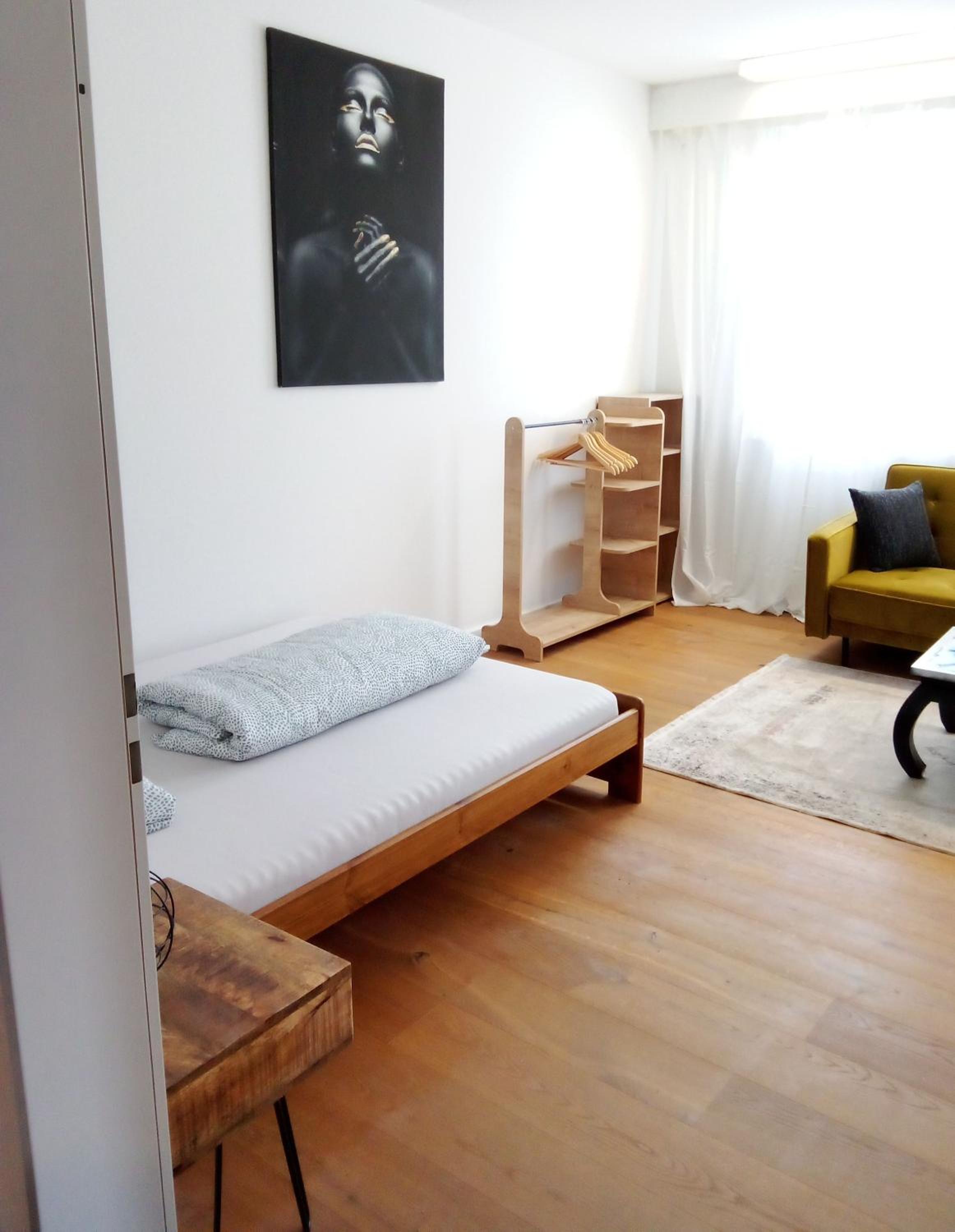 Virginie Apartments - großzügige 145 qm mit Balkon und Parkplatz