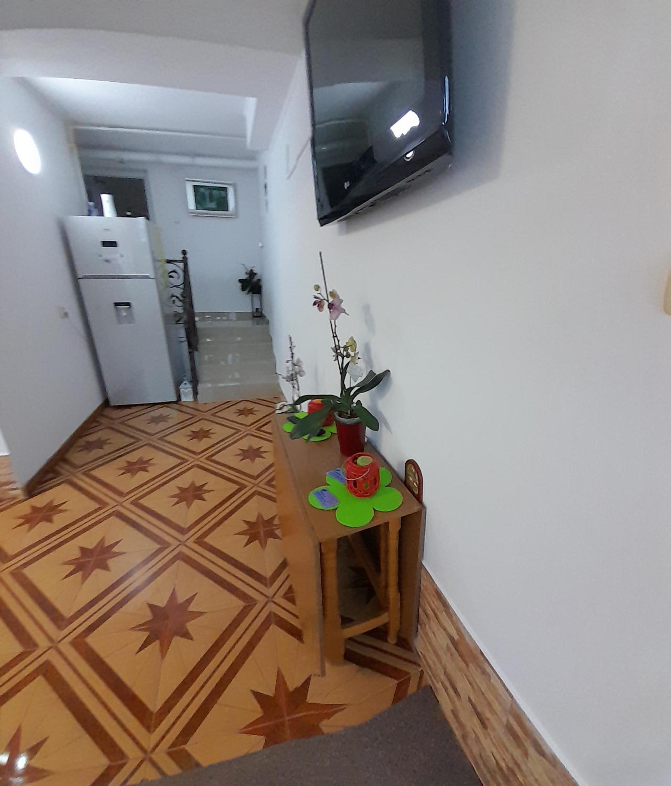 Photo 49