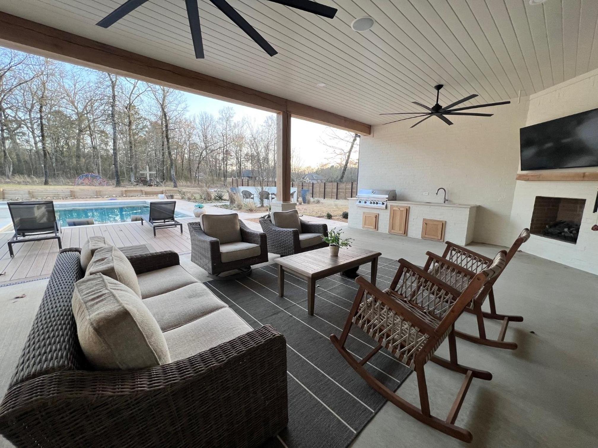 Southern Lake – Luxury Home in Texarkana view 4